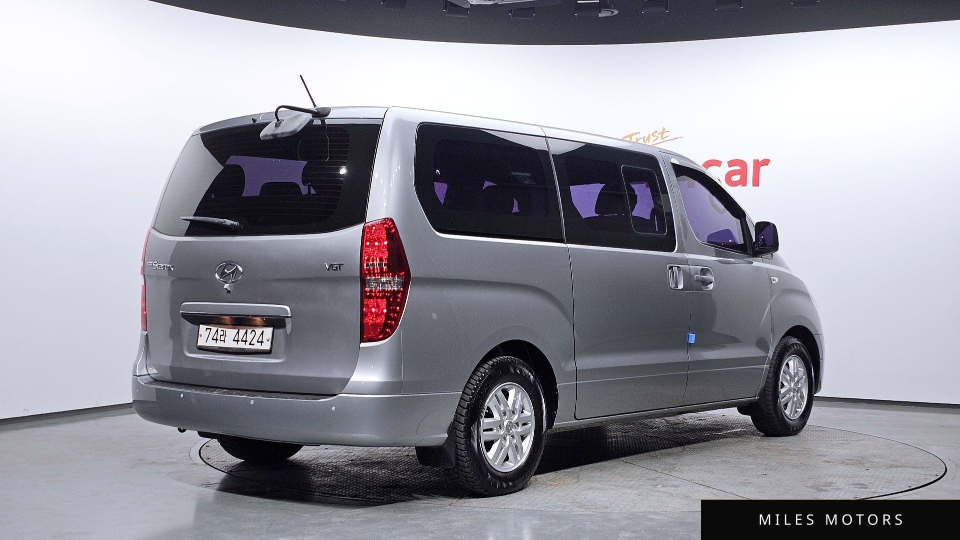 Hyundai Starex 2018 — миниатюра 2