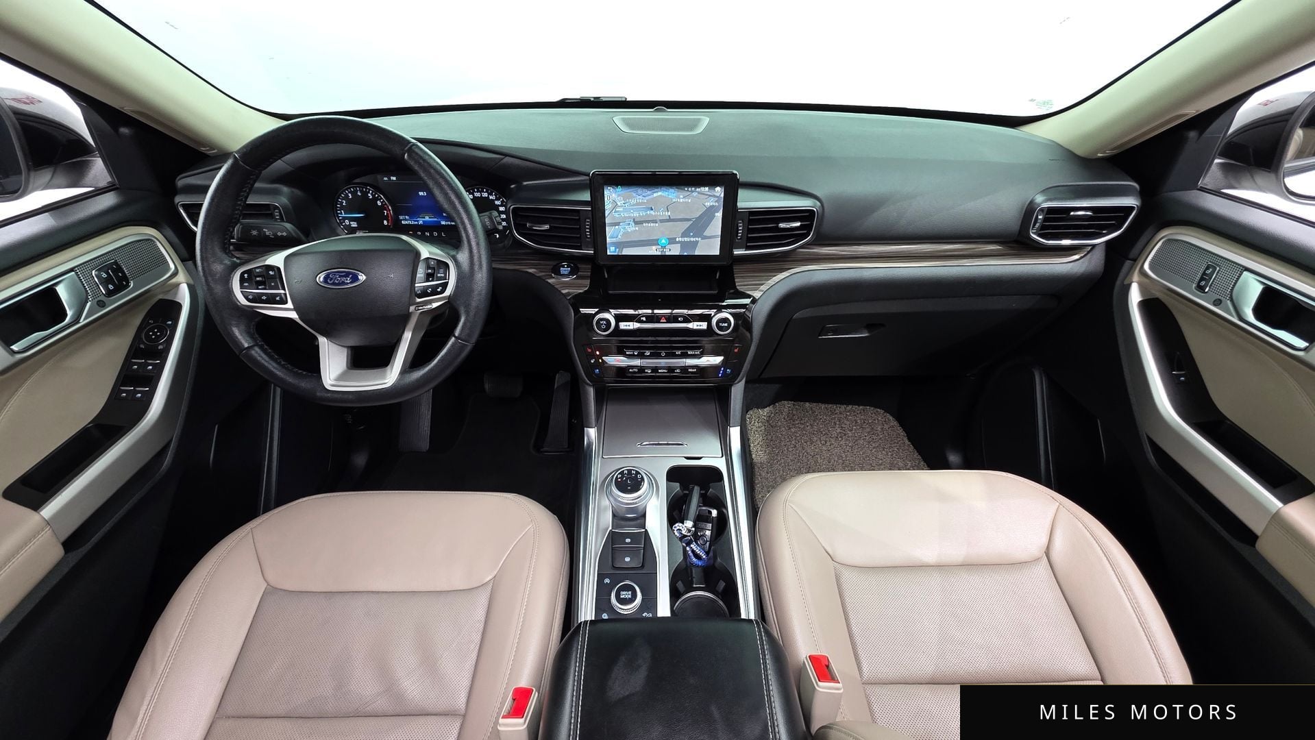 Ford Explorer 2021 — миниатюра 7