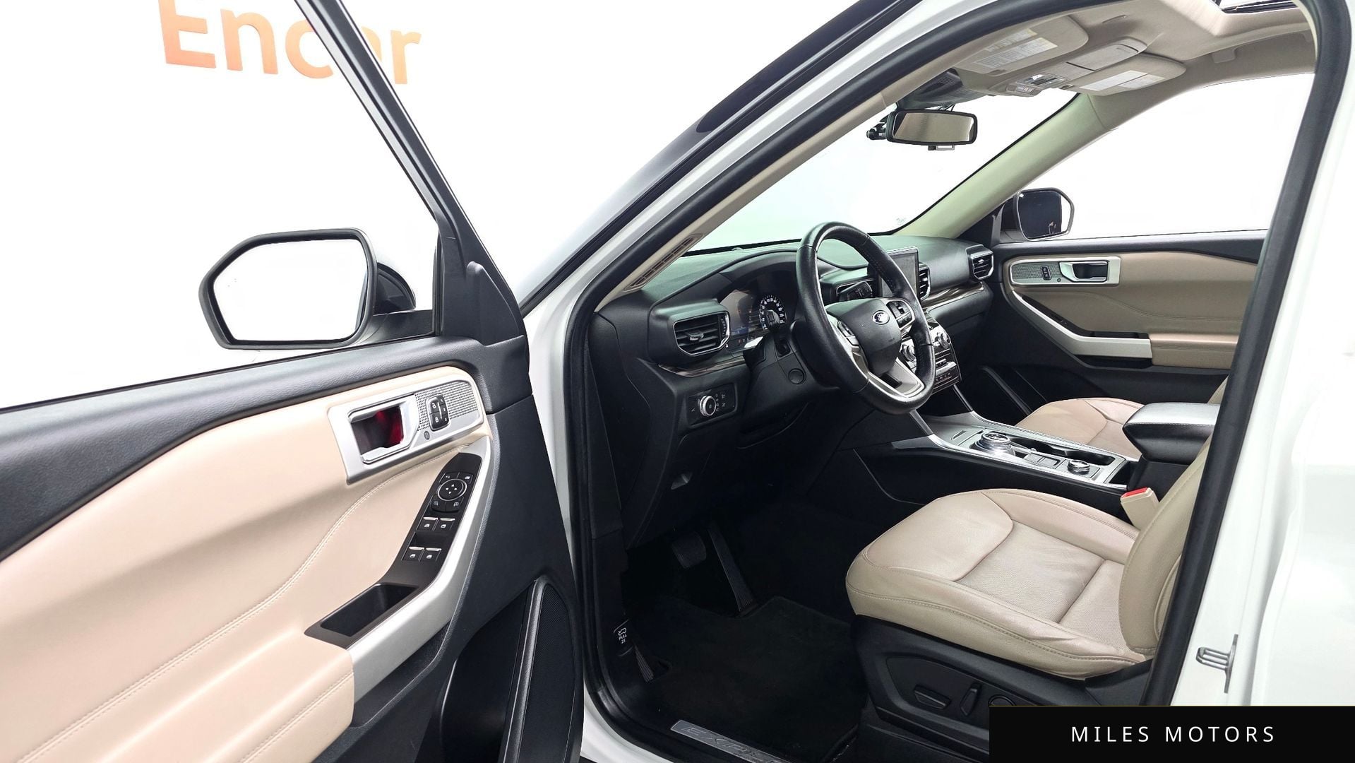 Ford Explorer 2021 — миниатюра 11
