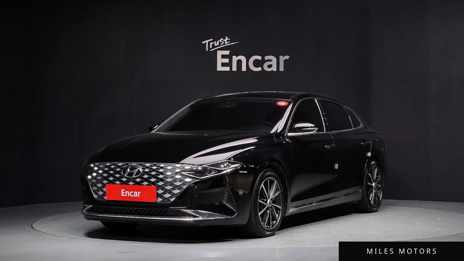 Hyundai Grandeur 2022 — фото 1 из 12