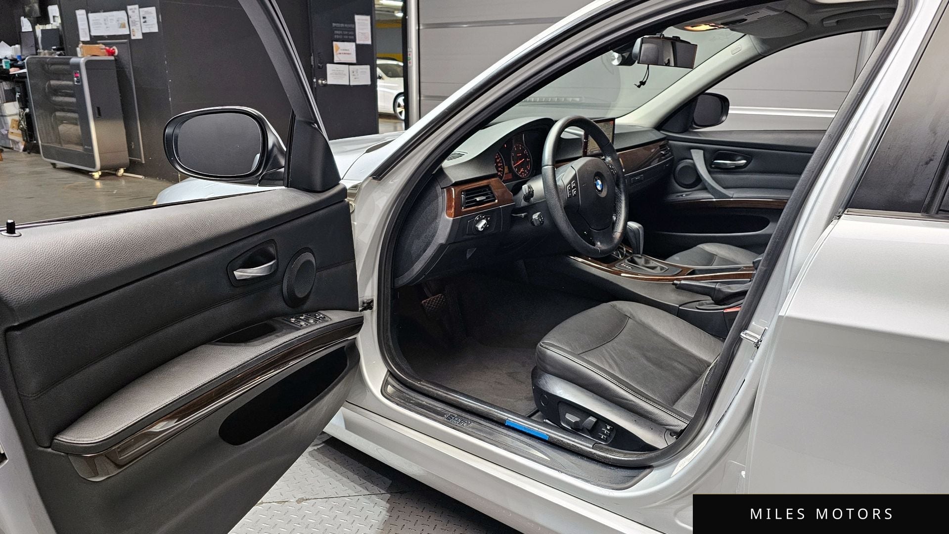 BMW 3시리즈 (E90) 2009 — миниатюра 11