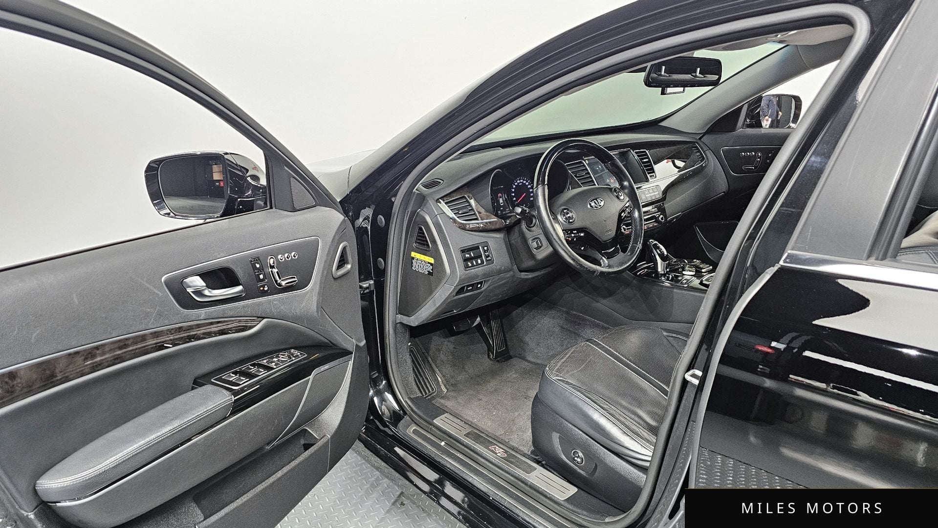 Kia K9 2015 — миниатюра 11