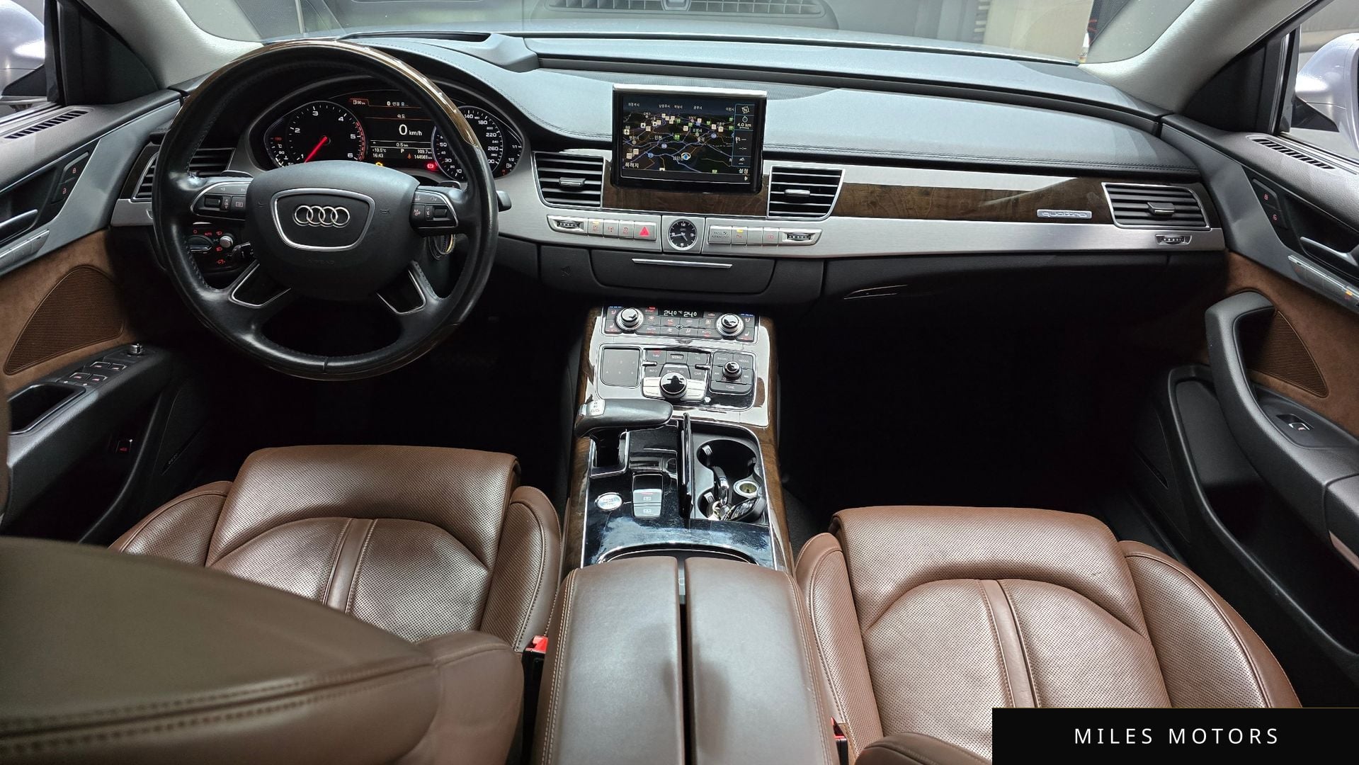 Audi A8 2015 — миниатюра 7