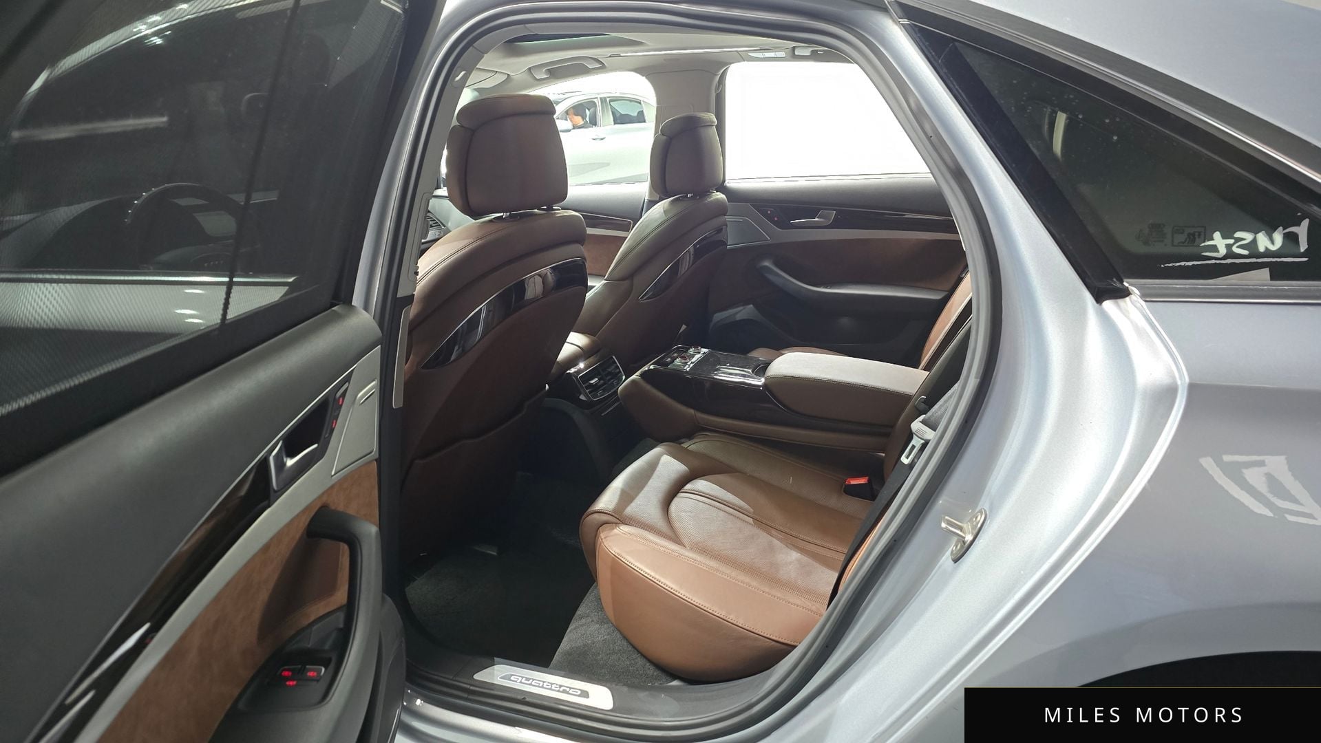 Audi A8 2015 — миниатюра 11