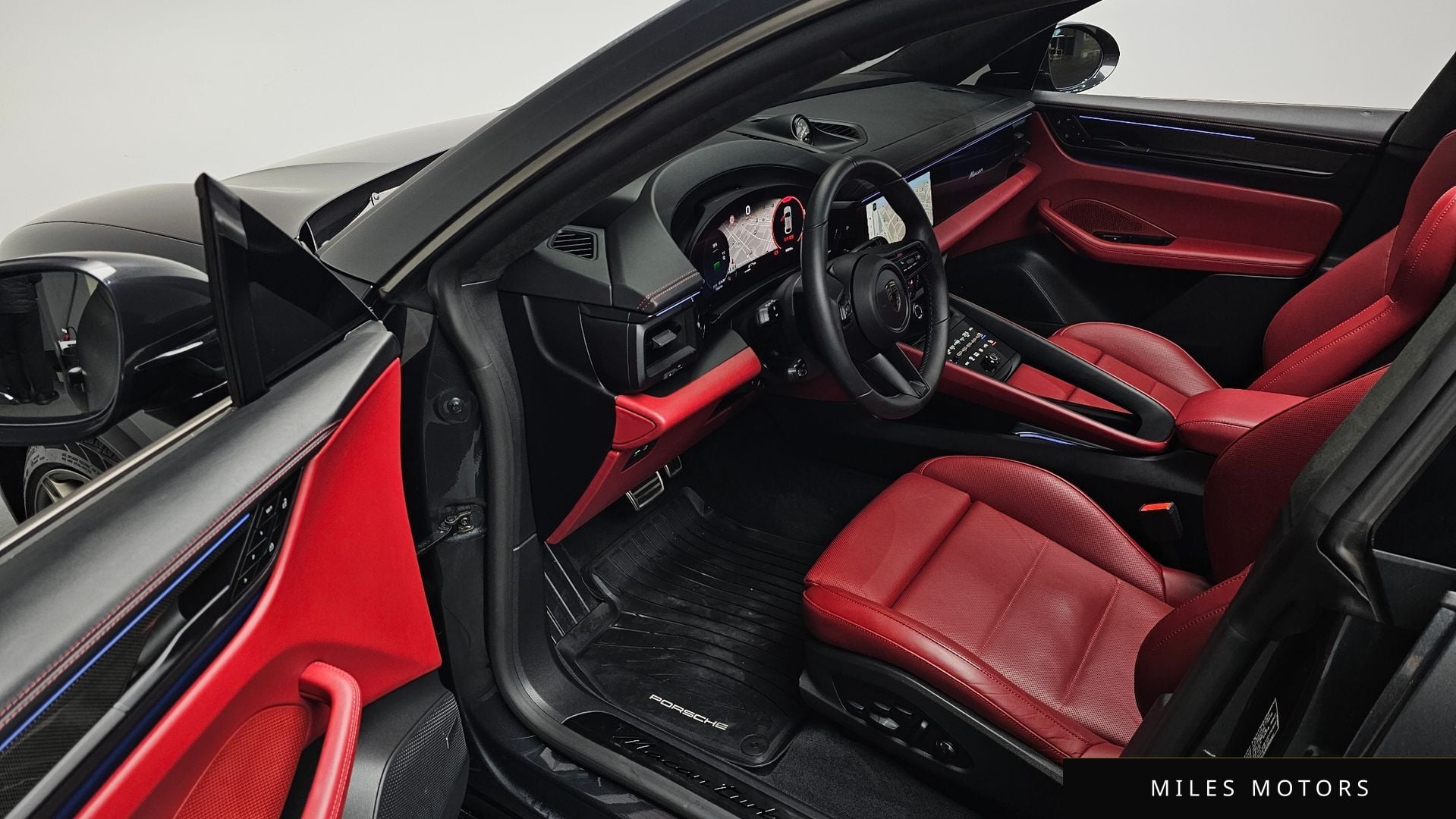 Porsche Macan 2025 — миниатюра 11