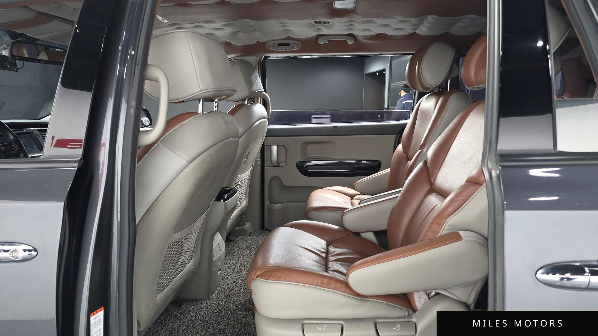 Kia Canival 2016 — миниатюра 7