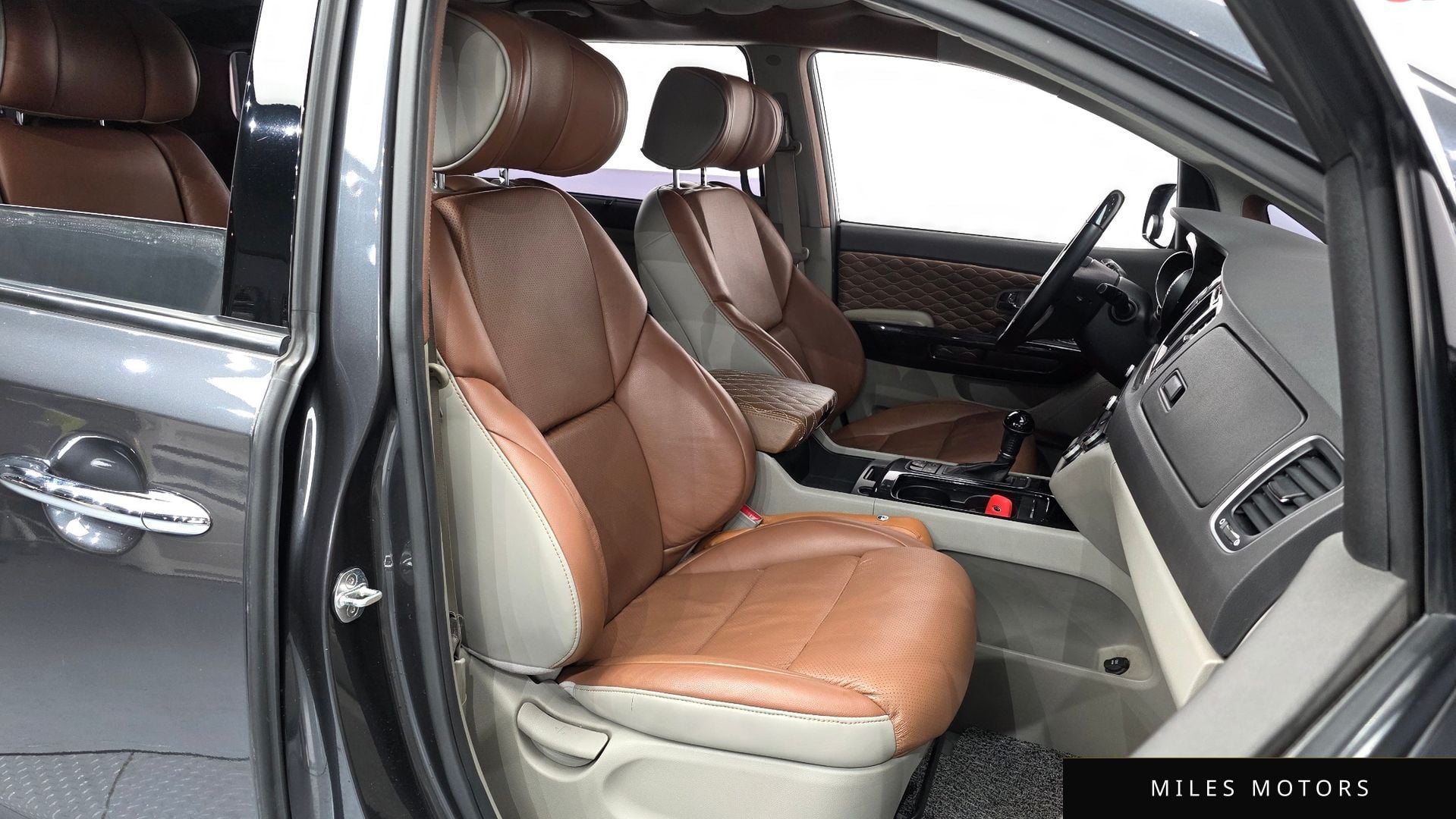 Kia Canival 2016 — миниатюра 8