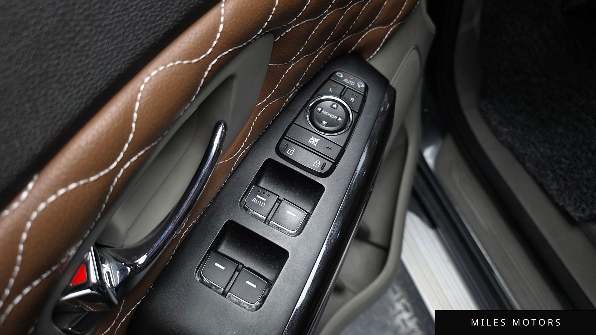 Kia Canival 2016 — миниатюра 10