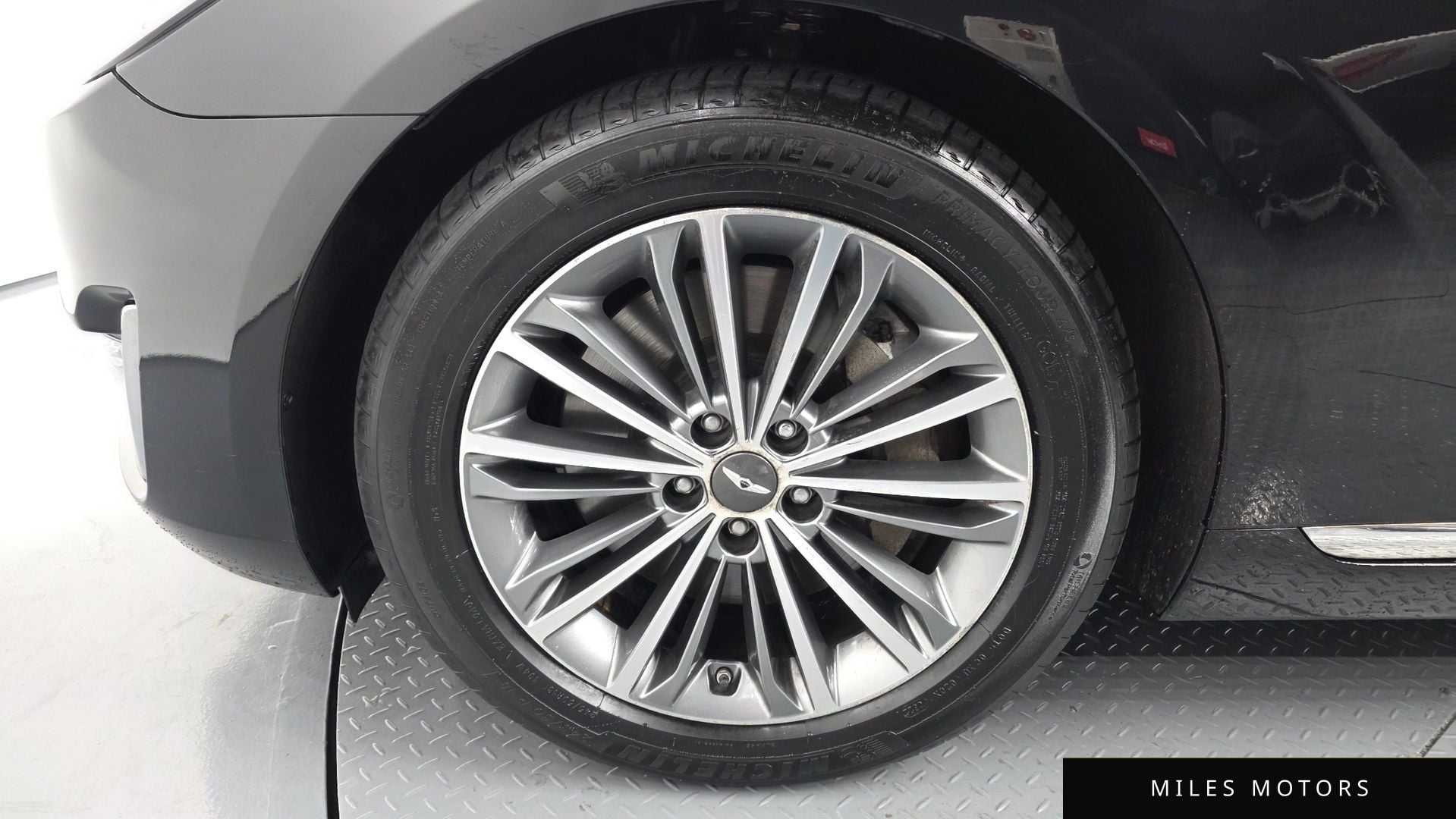 Genesis EQ900 2016 — миниатюра 5