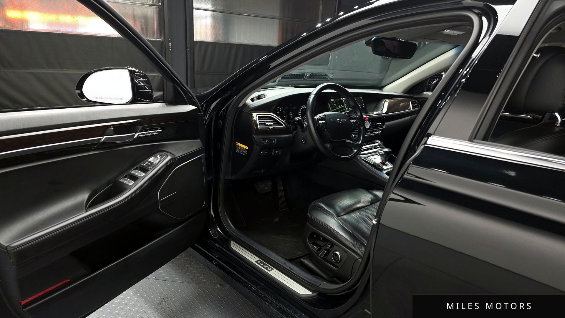 Genesis EQ900 2016 — миниатюра 10