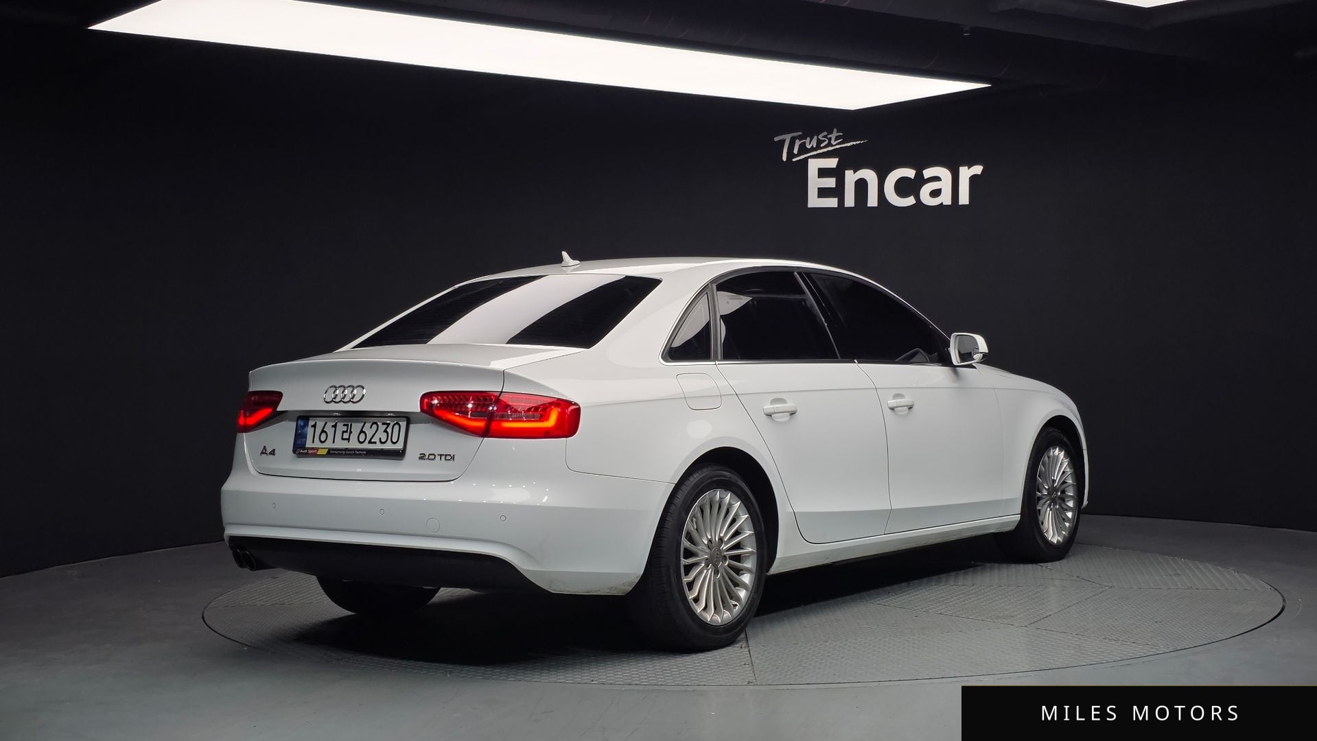 Audi A4 2013 — миниатюра 2