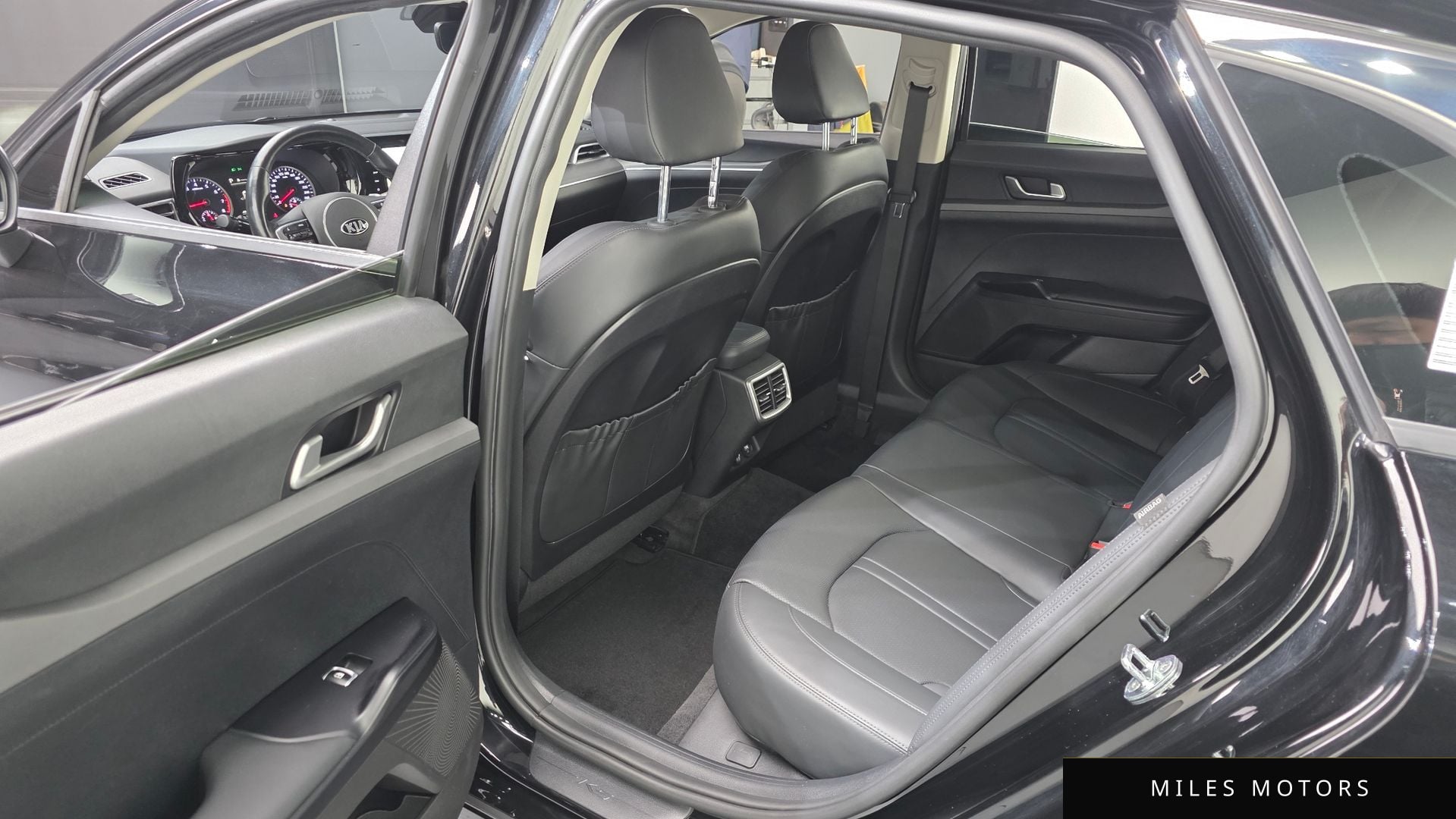 Kia K5 2021 — миниатюра 11