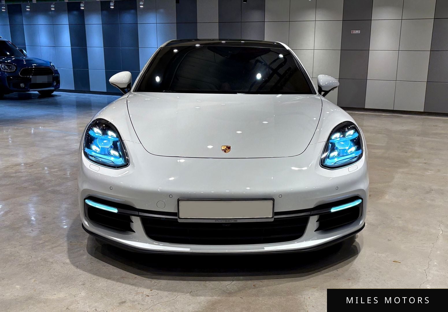 Porsche Panamera 2020 — миниатюра 7