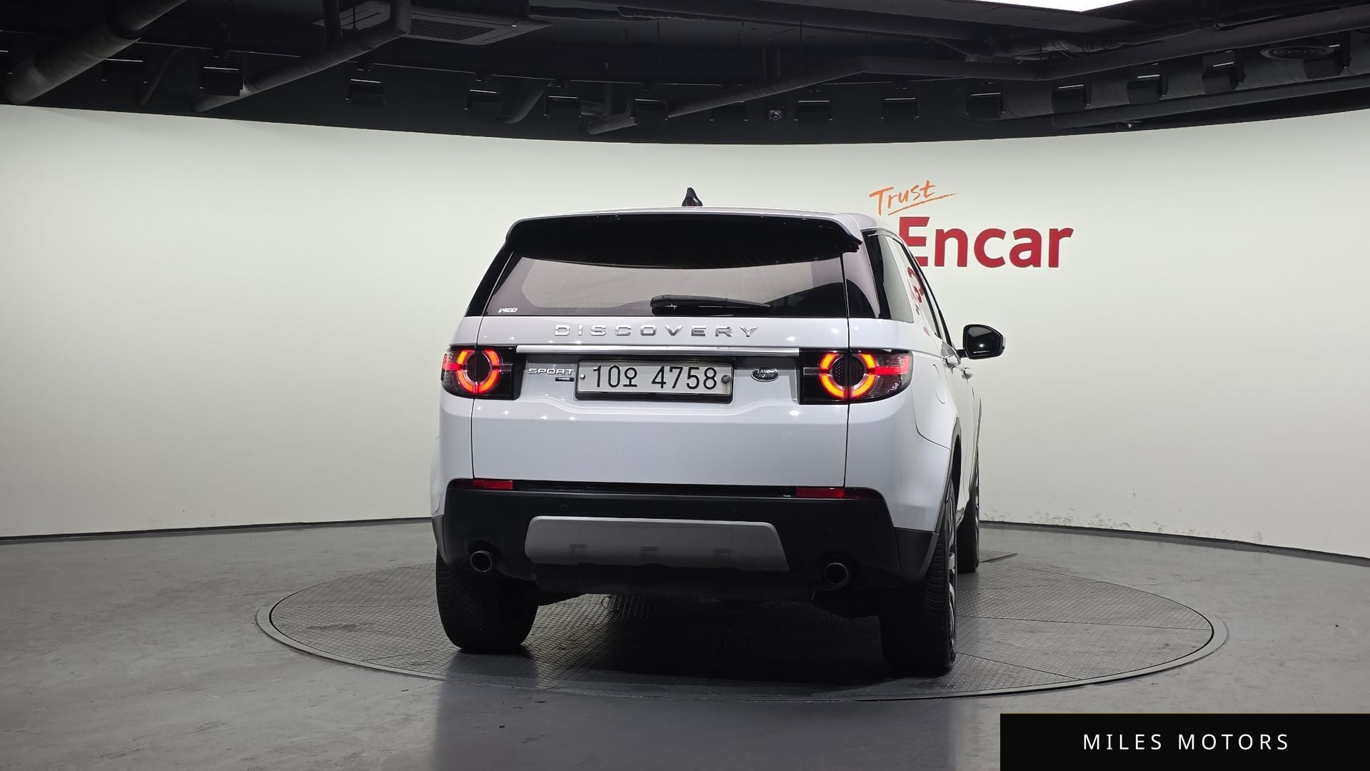 Land Rover Discovery Sport 2019 — миниатюра 4