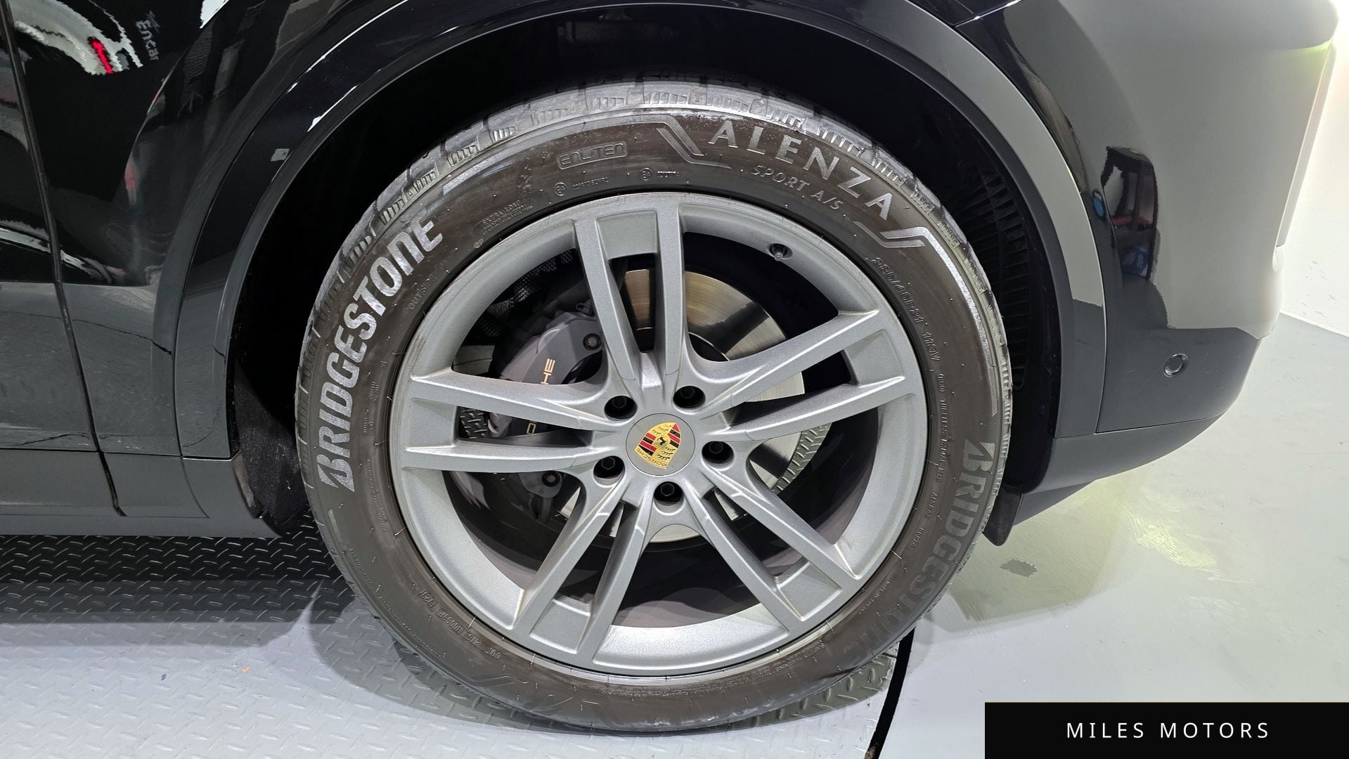 Porsche 카이엔 (PO536) 2024 — миниатюра 5