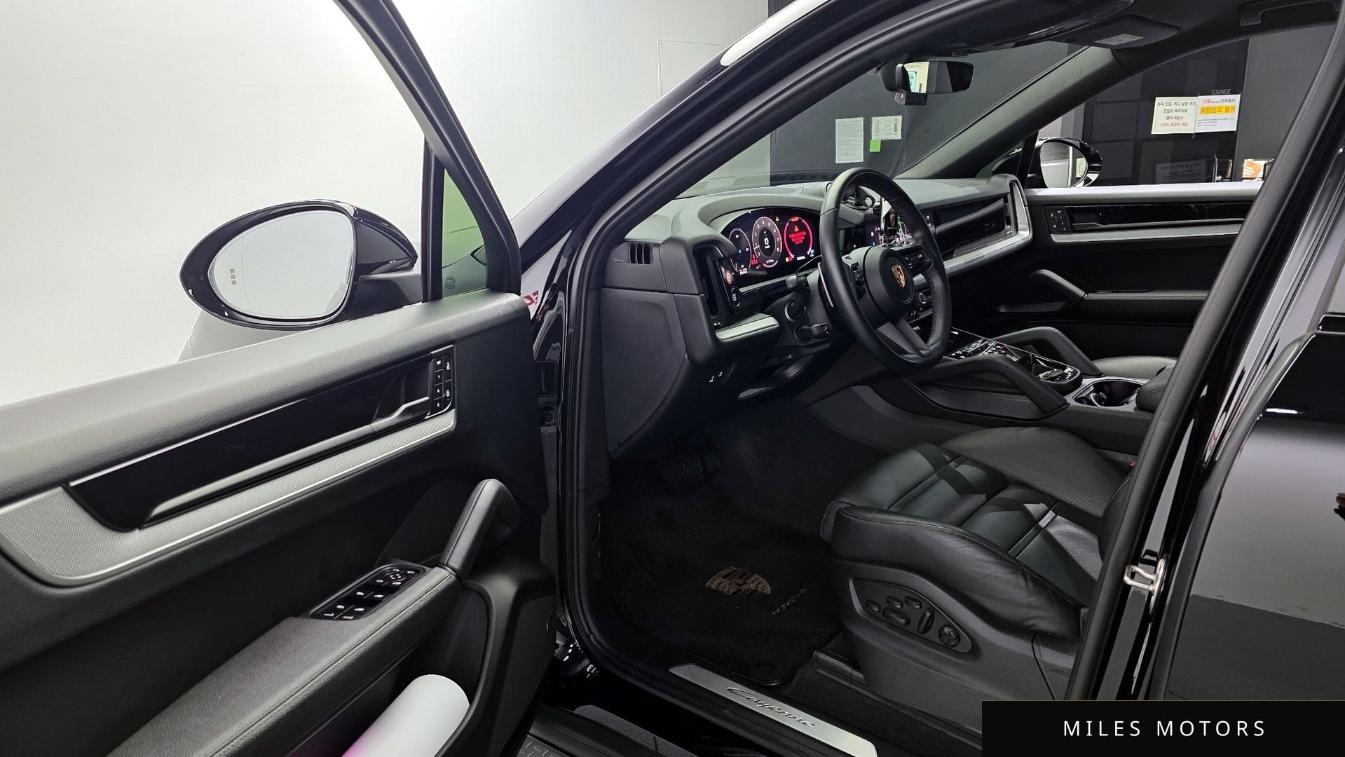 Porsche 카이엔 (PO536) 2024 — миниатюра 10