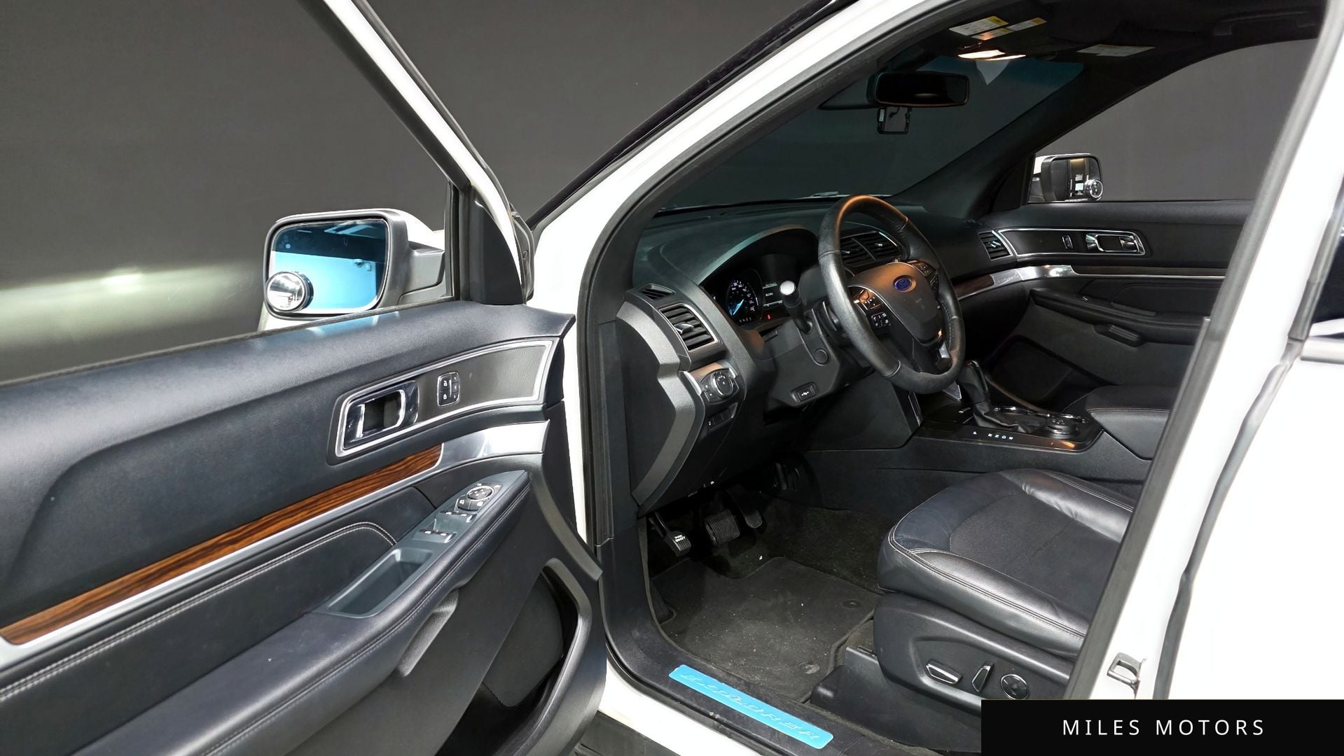 Ford Explorer 2016 — миниатюра 10