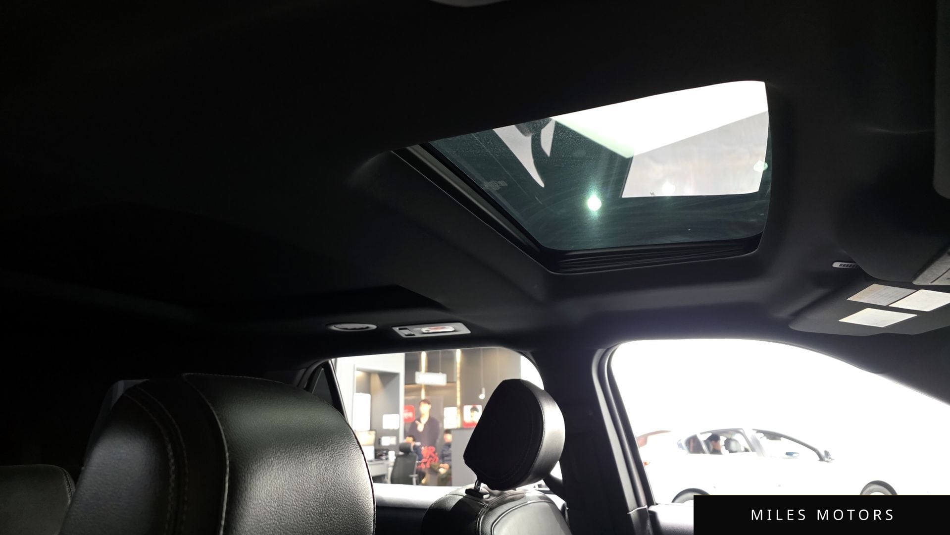 Ford Explorer 2016 — миниатюра 19