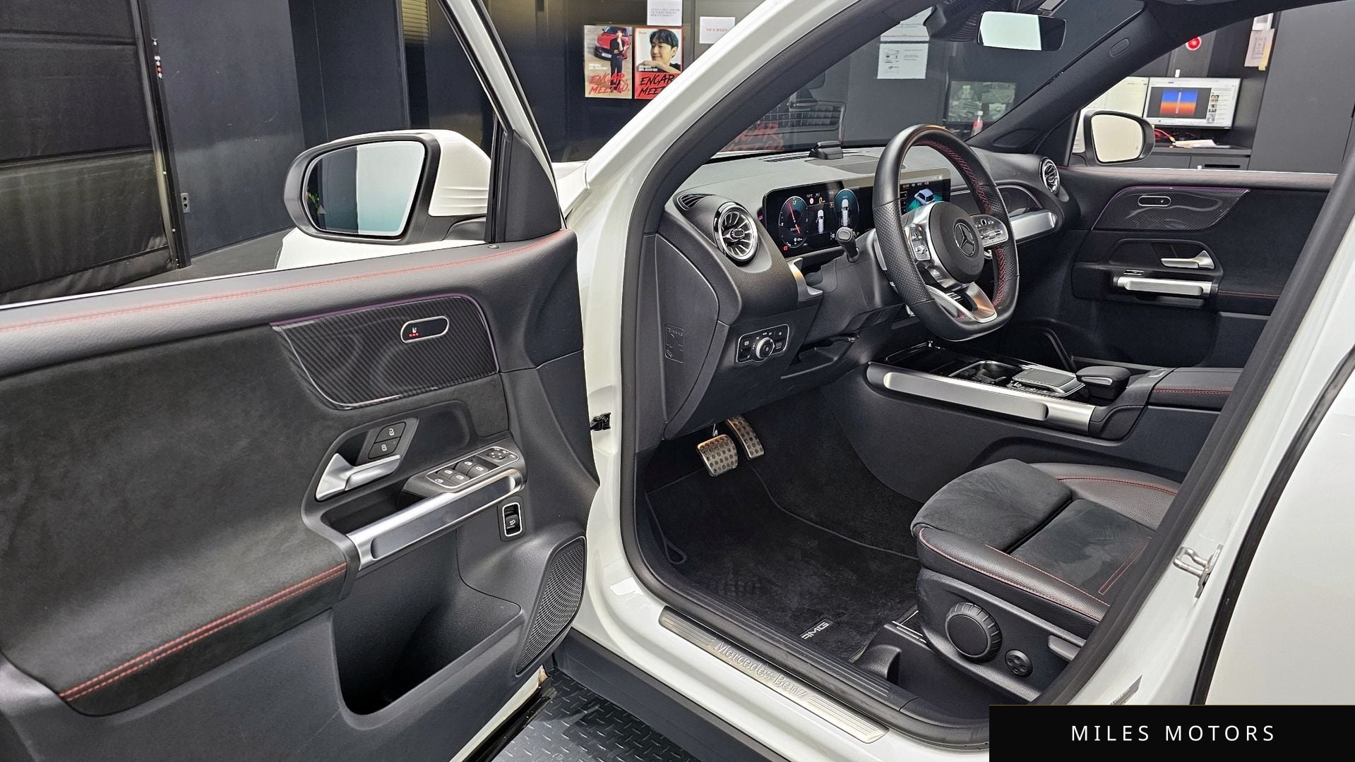 Mercedes-Benz GLB-Class X247 2022 — миниатюра 11