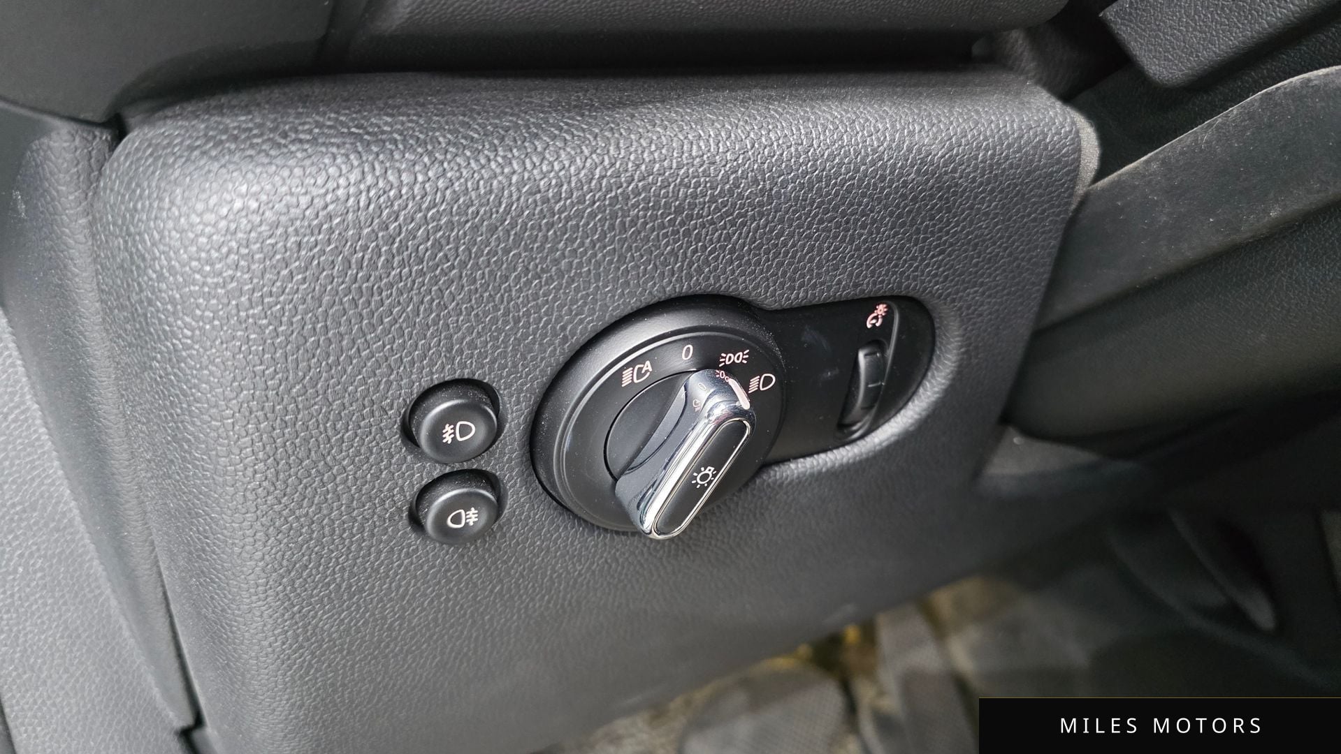 MINI 쿠퍼 2021 — миниатюра 17