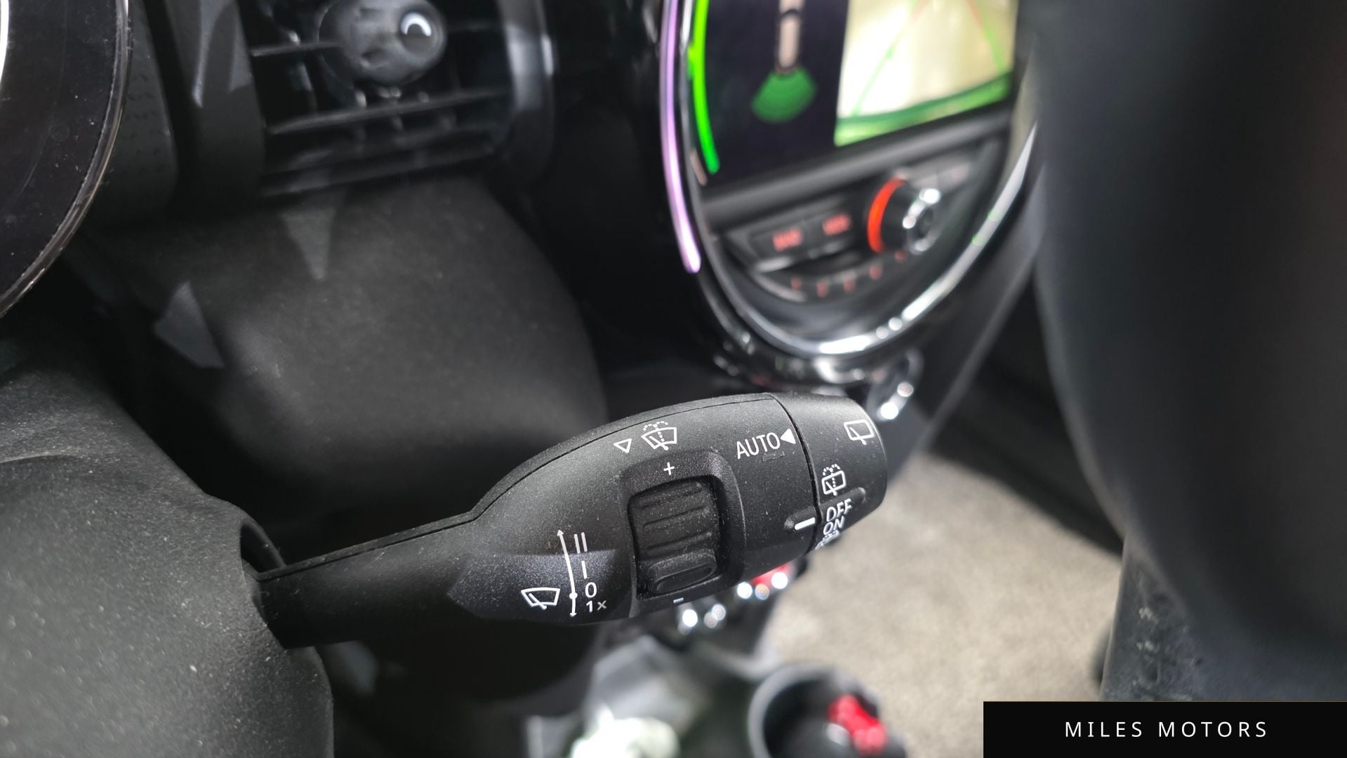 MINI 쿠퍼 2021 — миниатюра 18