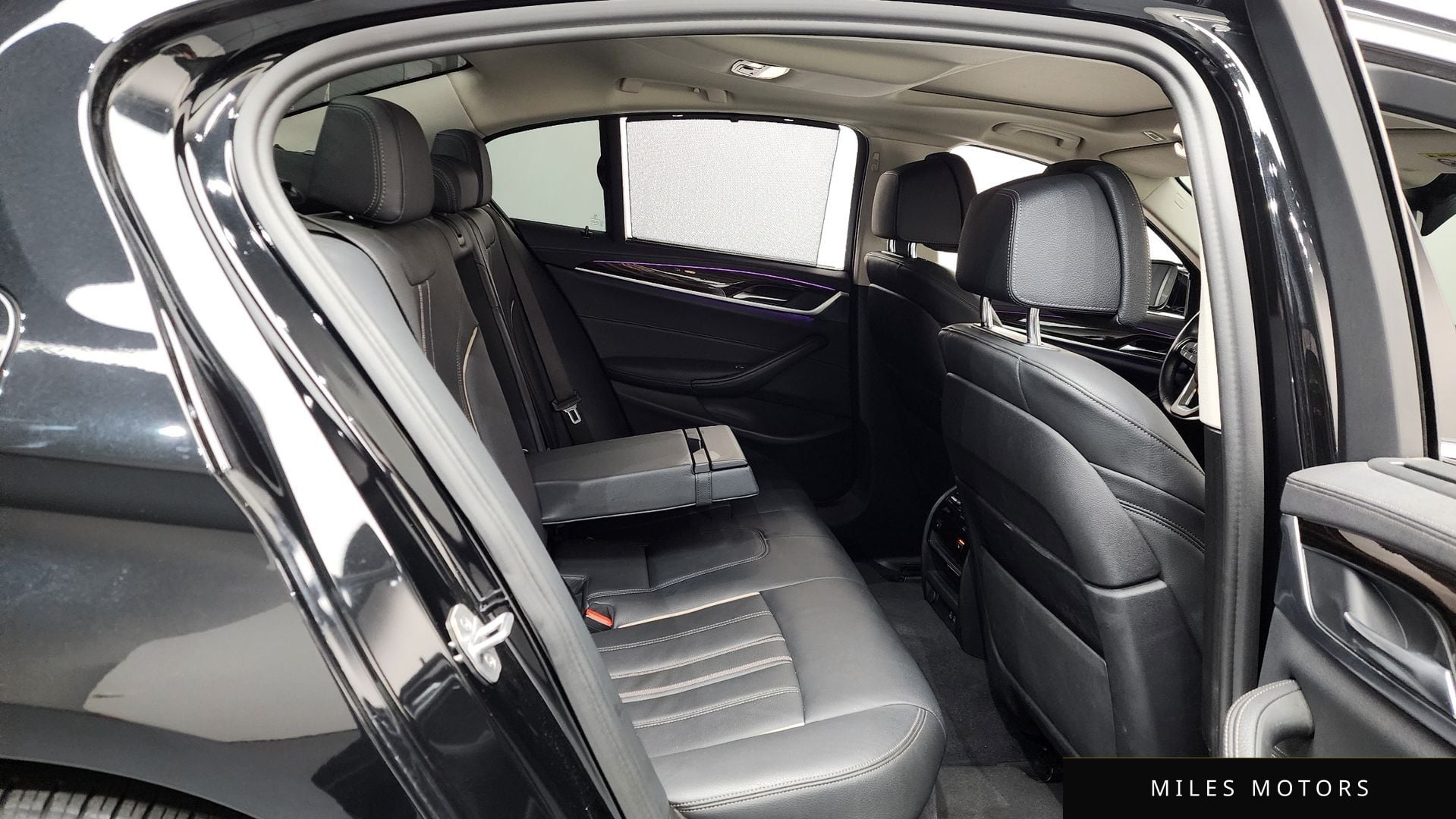BMW 5 Series (G30) 2022 — миниатюра 12