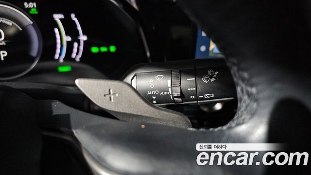 Лексус NX450h+ 2024 — миниатюра 15