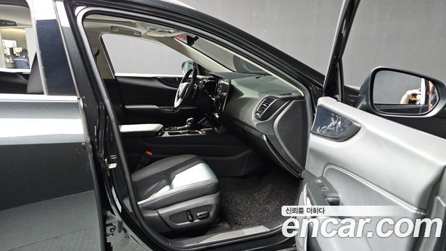 Лексус NX450h+ 2024 — миниатюра 17