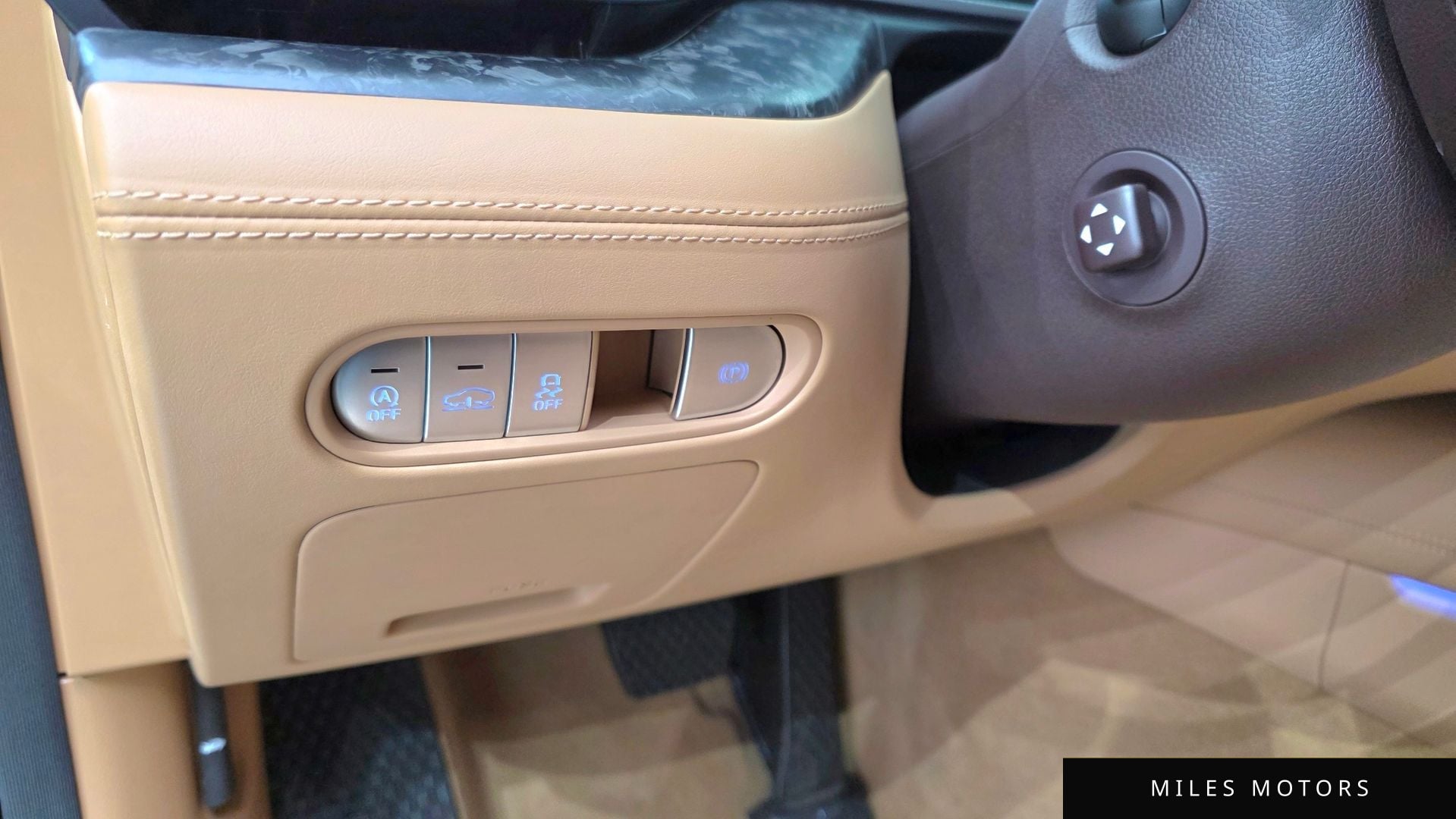 Genesis G90 (RS4) 2023 — миниатюра 10