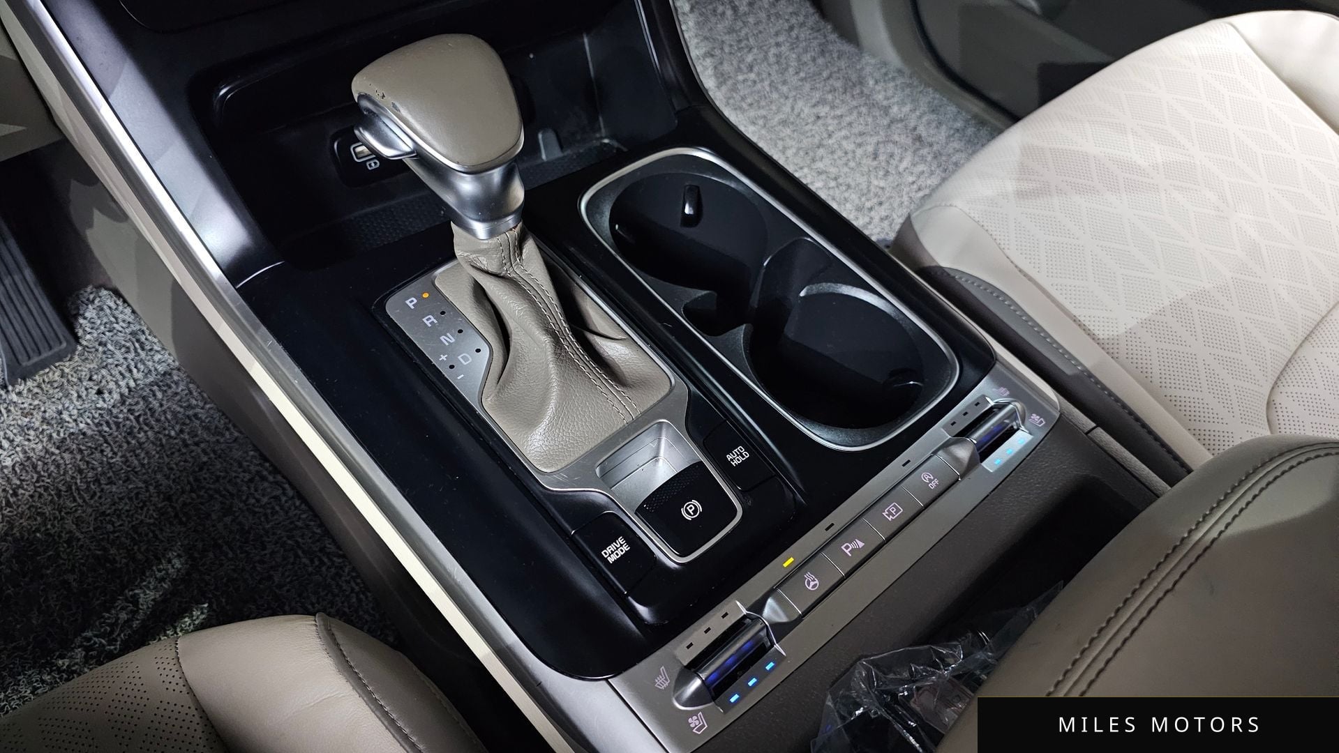Kia Carnival 2021 — миниатюра 9