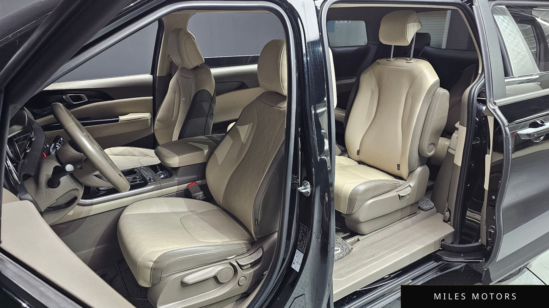 Kia Carnival 2021 — миниатюра 10