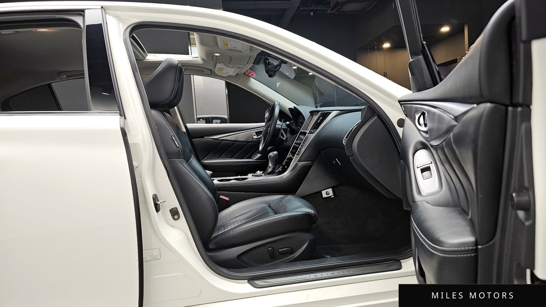 Infiniti Q50 2016 — миниатюра 11