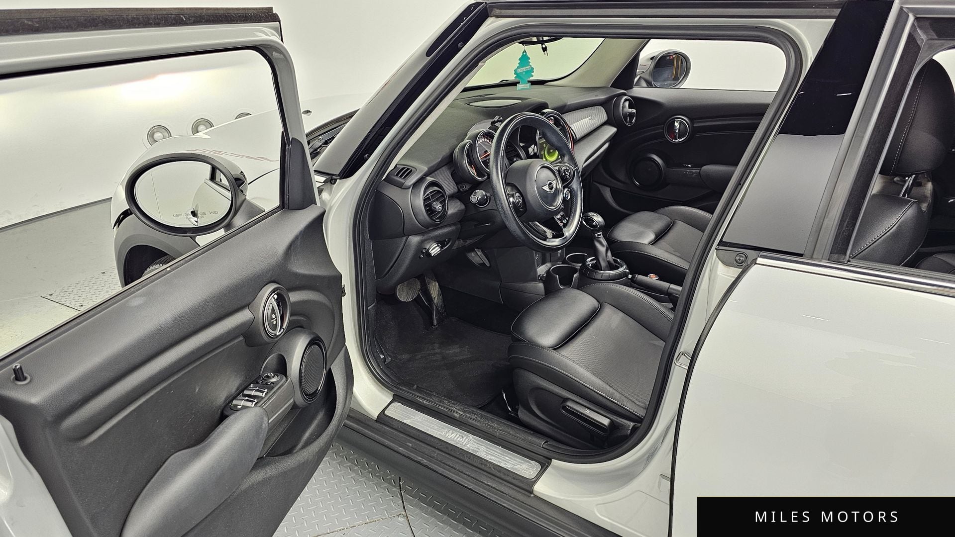 MINI Cooper D 2015 — миниатюра 11