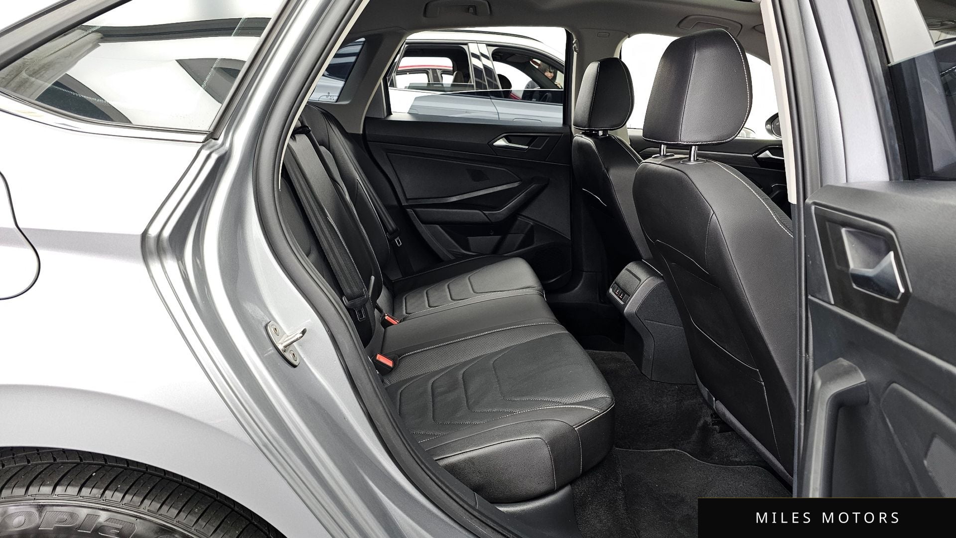 Volkswagen Jetta 2023 — миниатюра 12