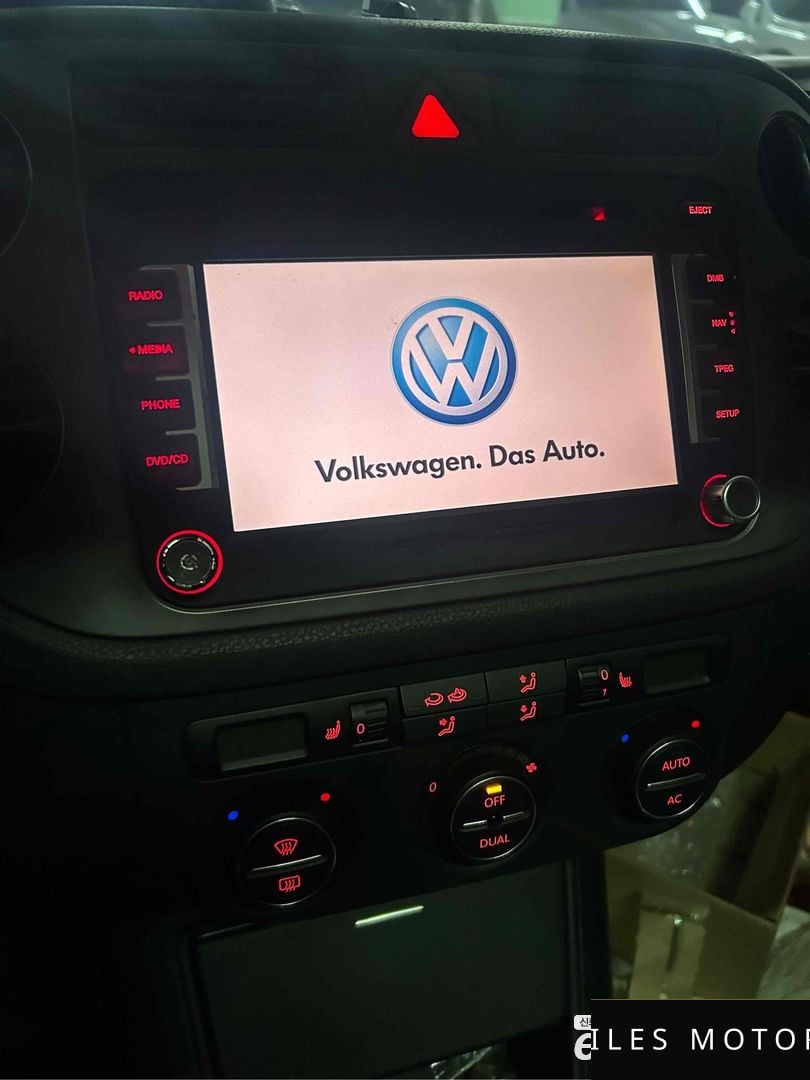 Volkswagen Tiguan 2010 — миниатюра 11