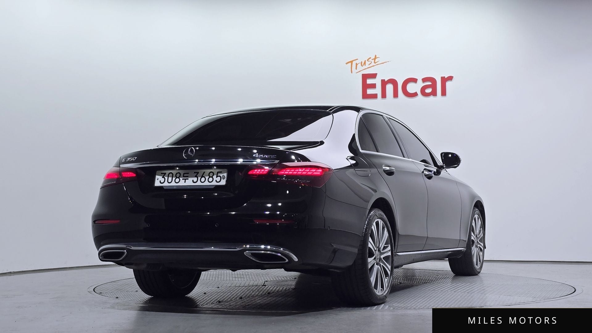 Mercedes-Benz E-Class W213 2023 — миниатюра 2