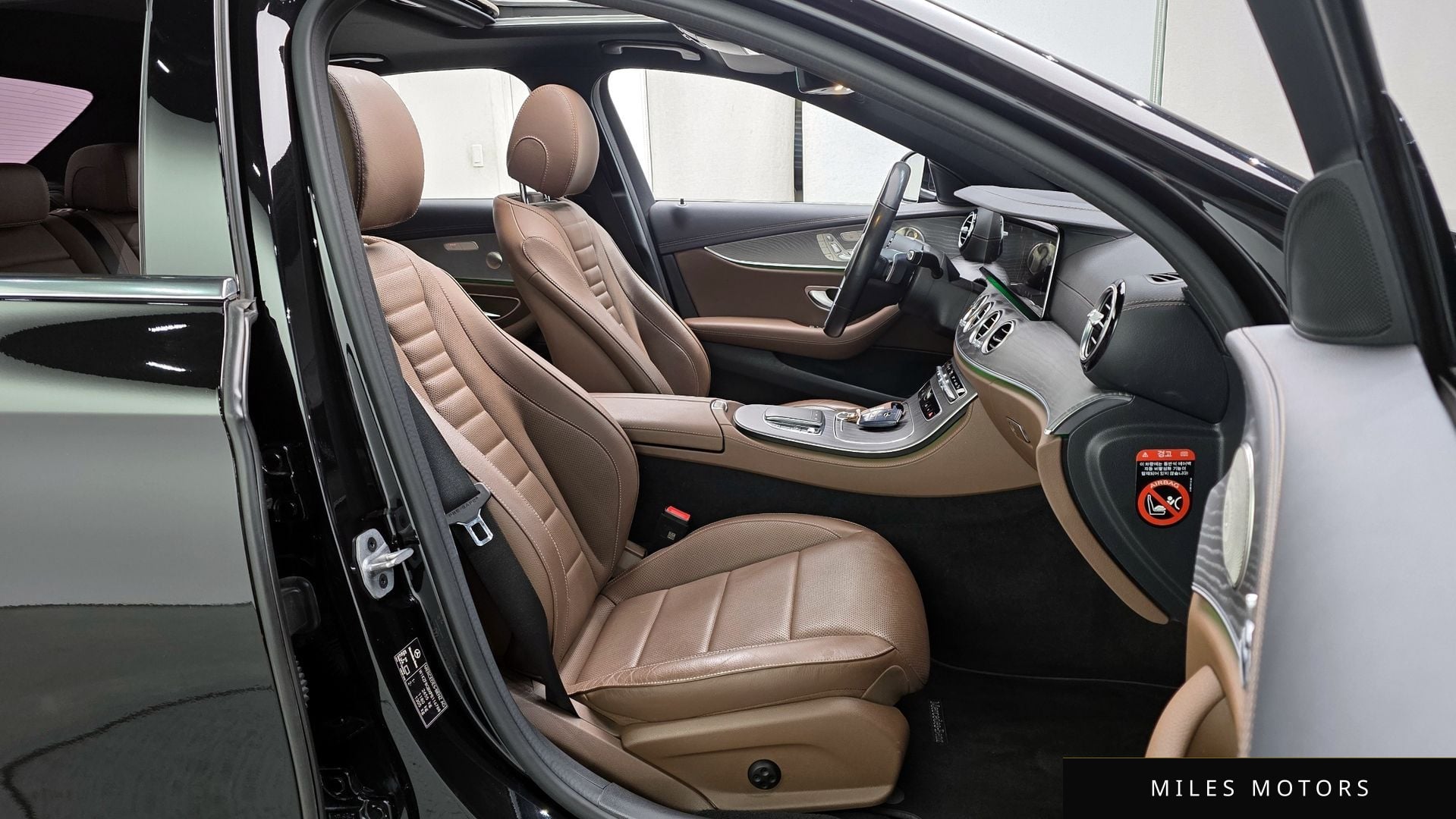 Mercedes-Benz E-Class W213 2023 — миниатюра 10