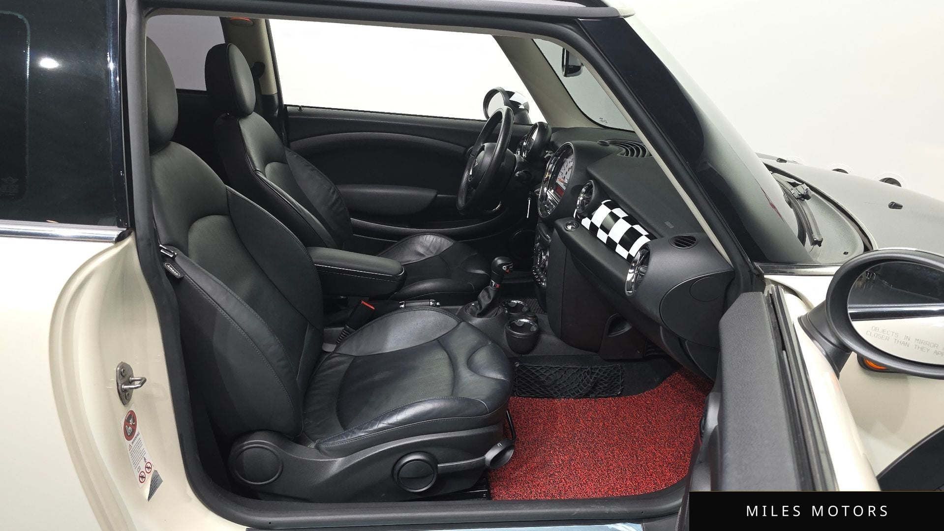 MINI Cooper 2011 — миниатюра 11