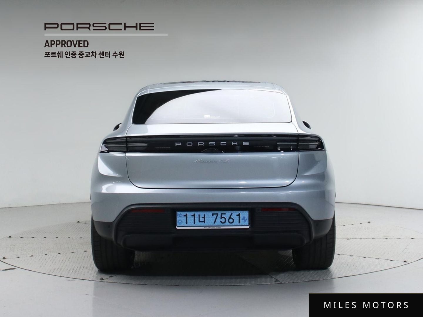 Porsche Macan 2025 — миниатюра 4