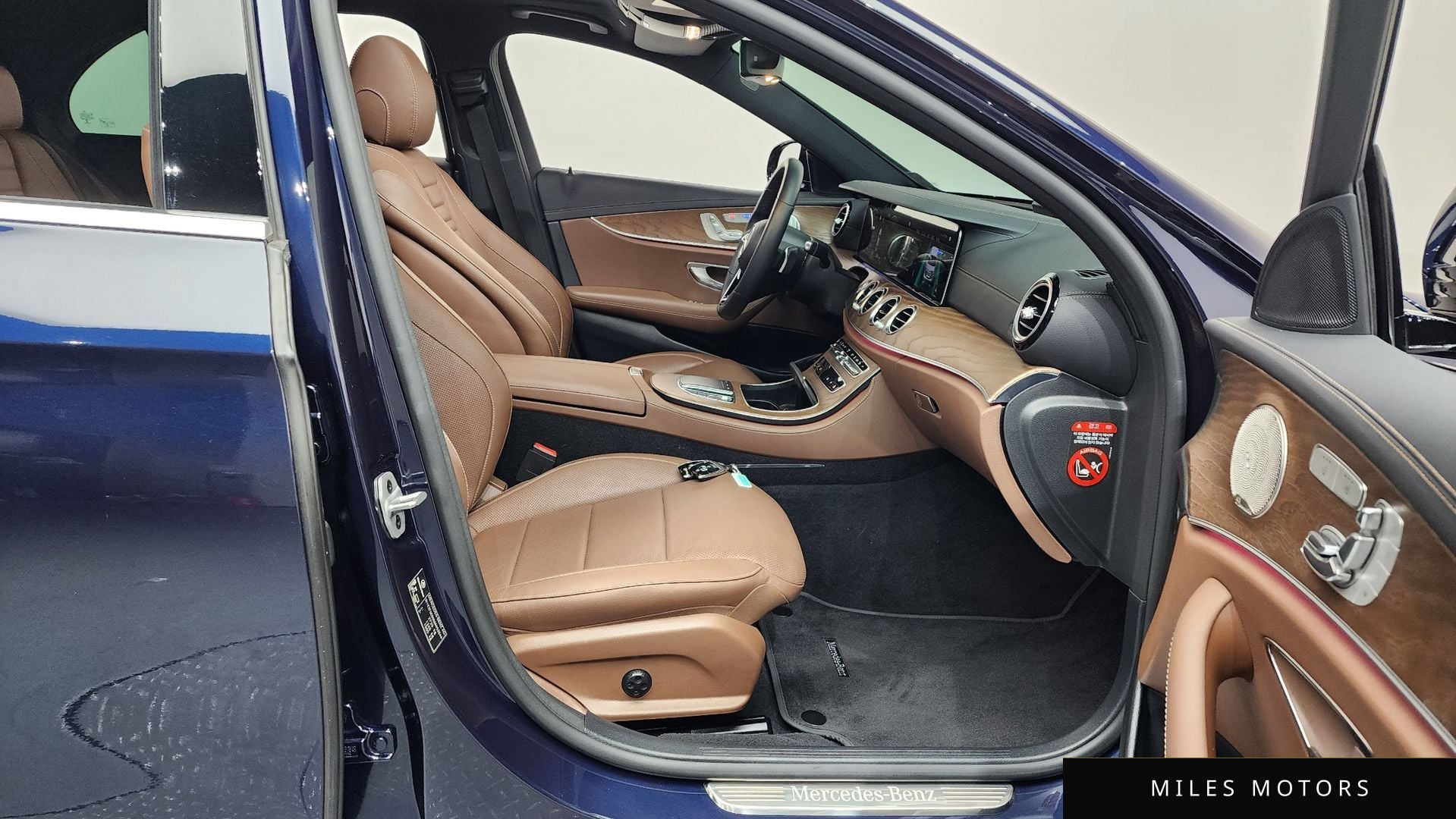 Mercedes-Benz E-Class W213 2021 — миниатюра 11