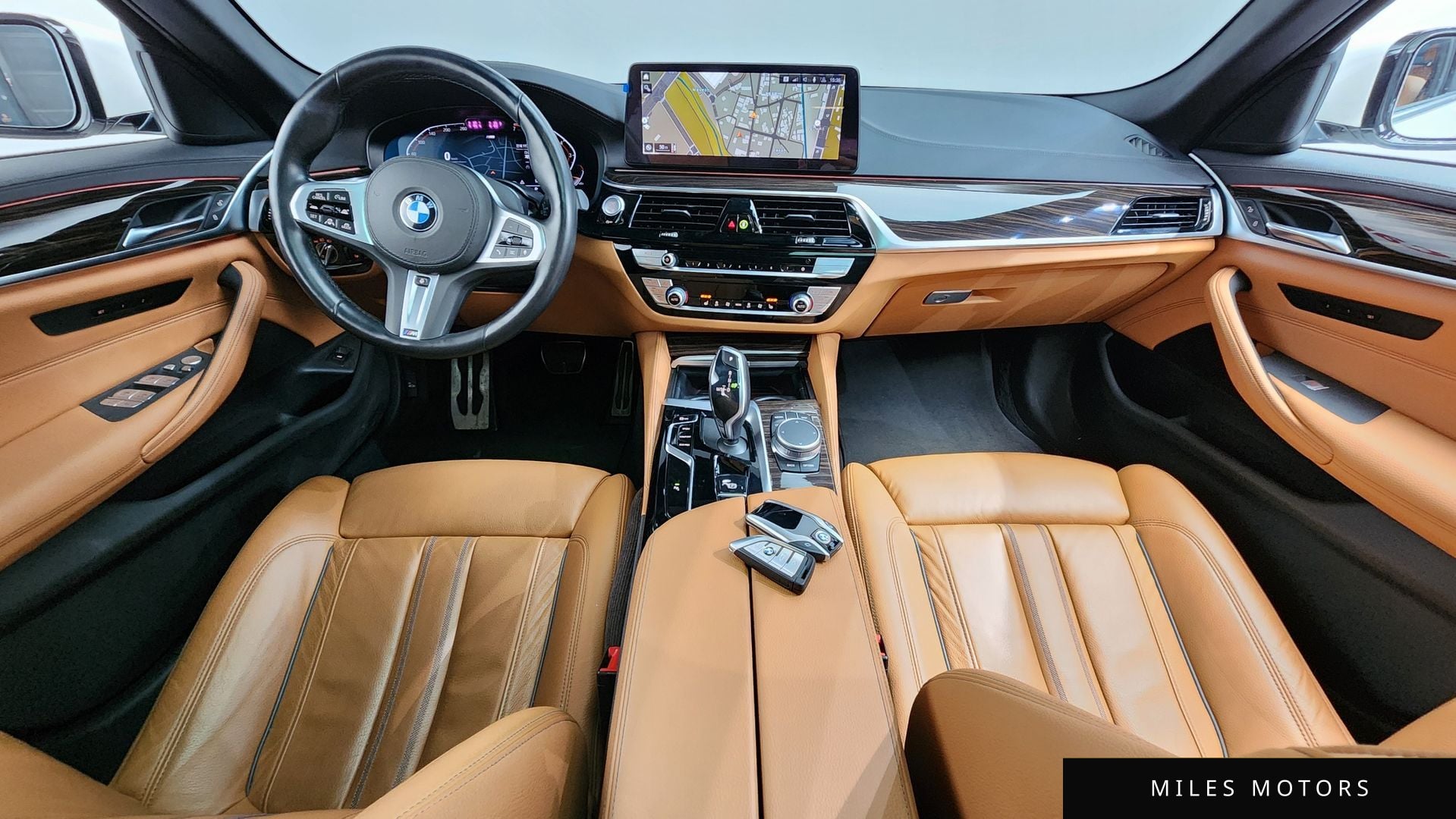 BMW 5 Series (G30) 2022 — миниатюра 6