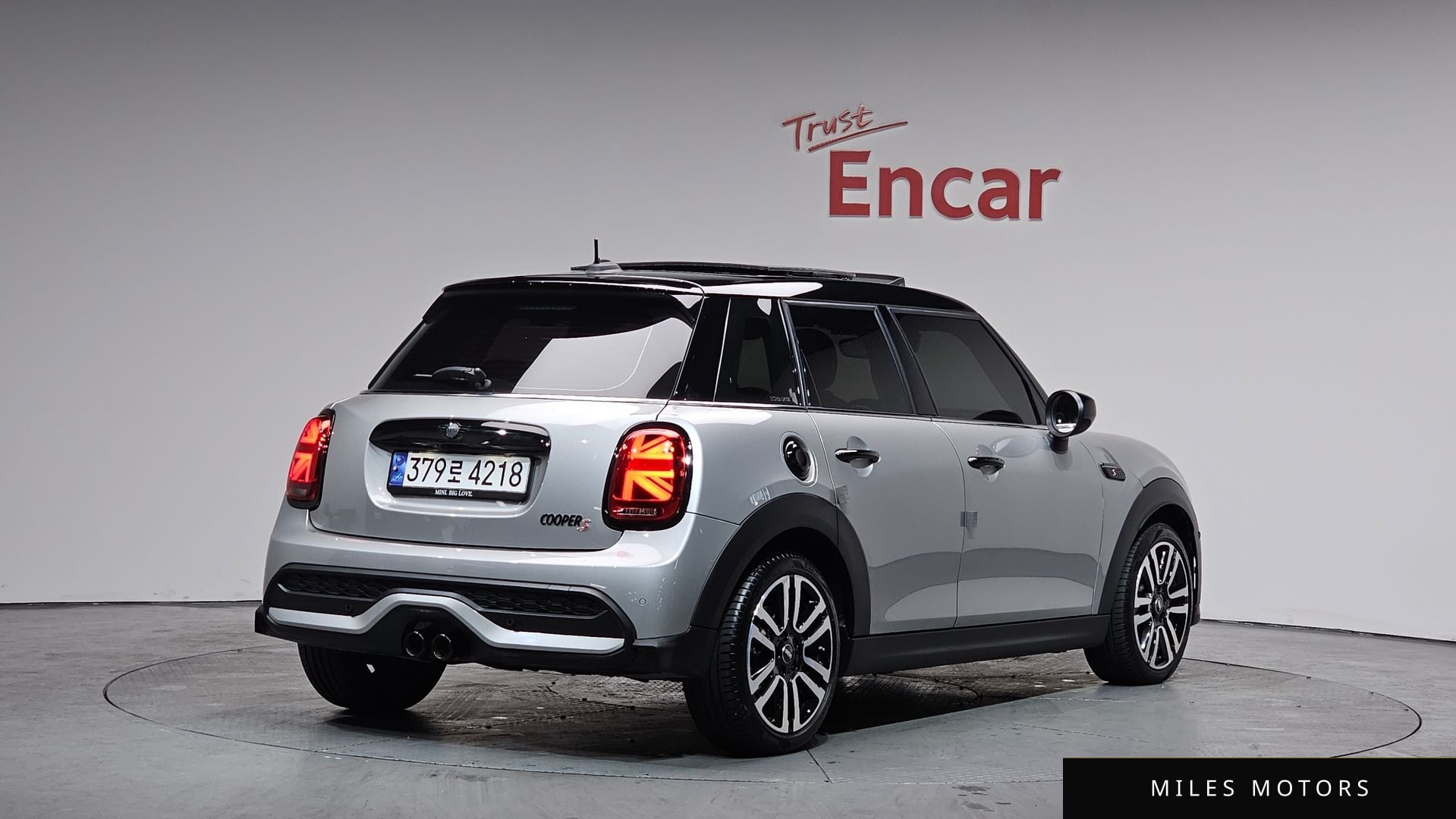 MINI 쿠퍼 S 2024 — миниатюра 2