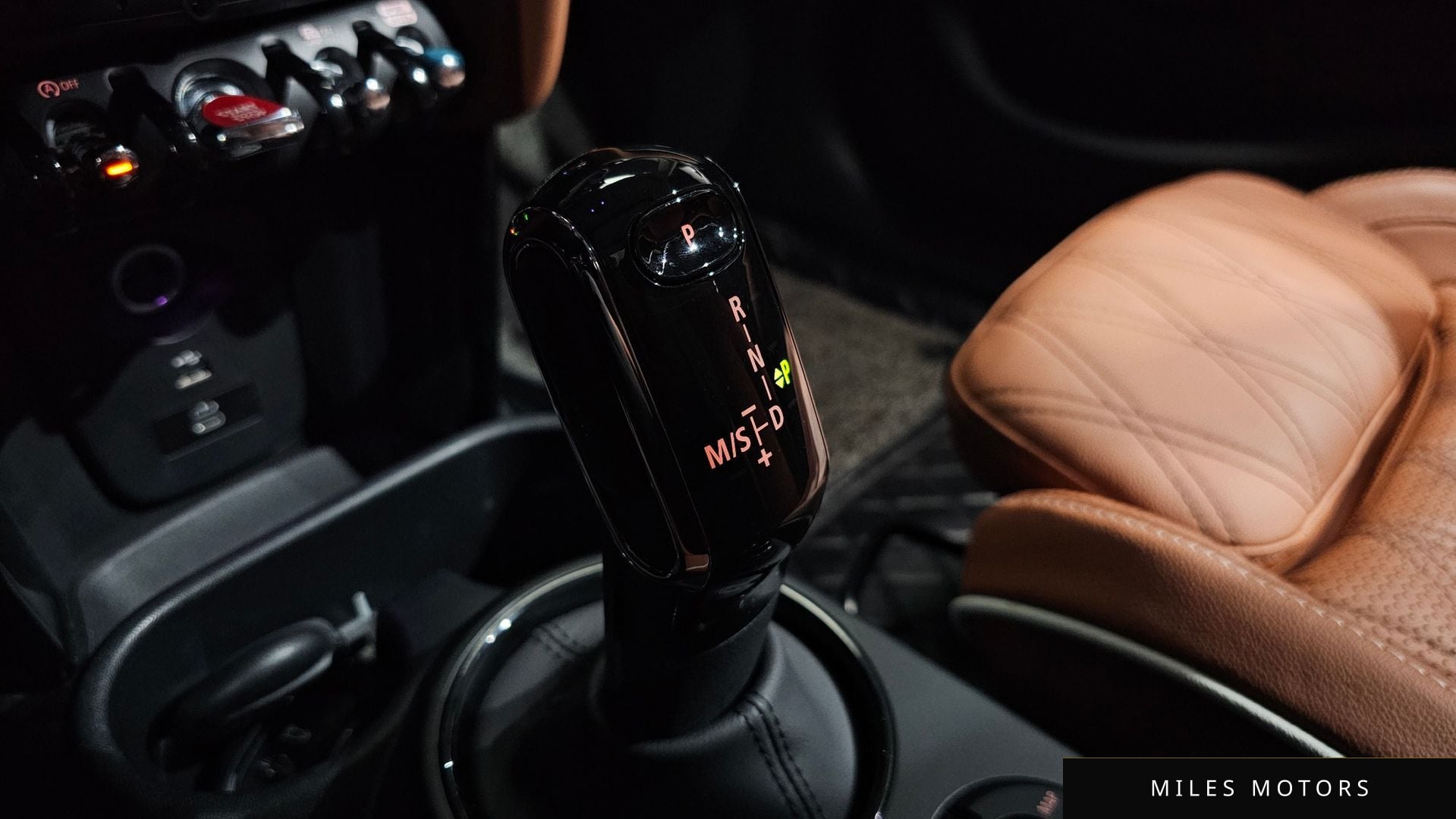 MINI 쿠퍼 S 2024 — миниатюра 9