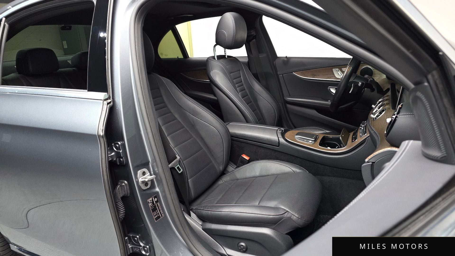 Mercedes-Benz E-Class W213 2021 — миниатюра 10