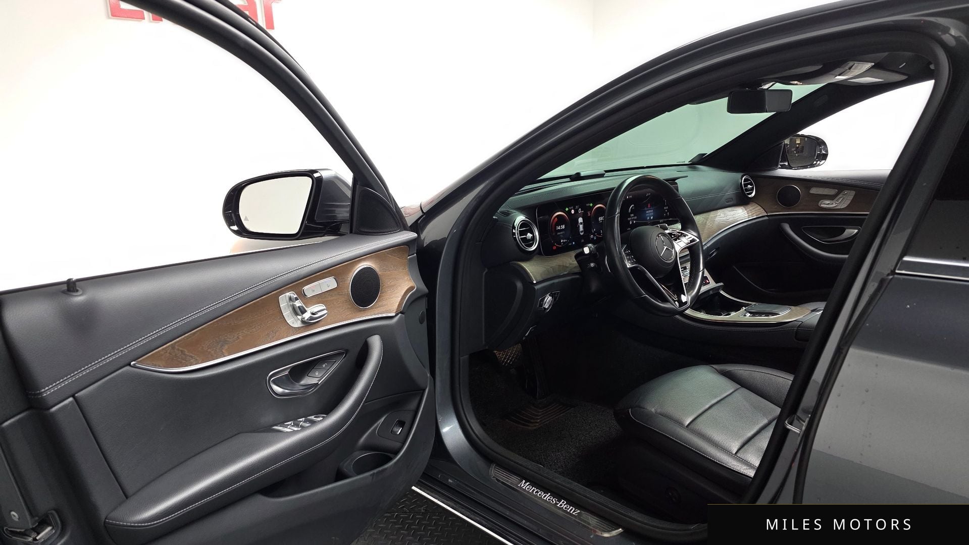 Mercedes-Benz E-Class W213 2021 — миниатюра 12