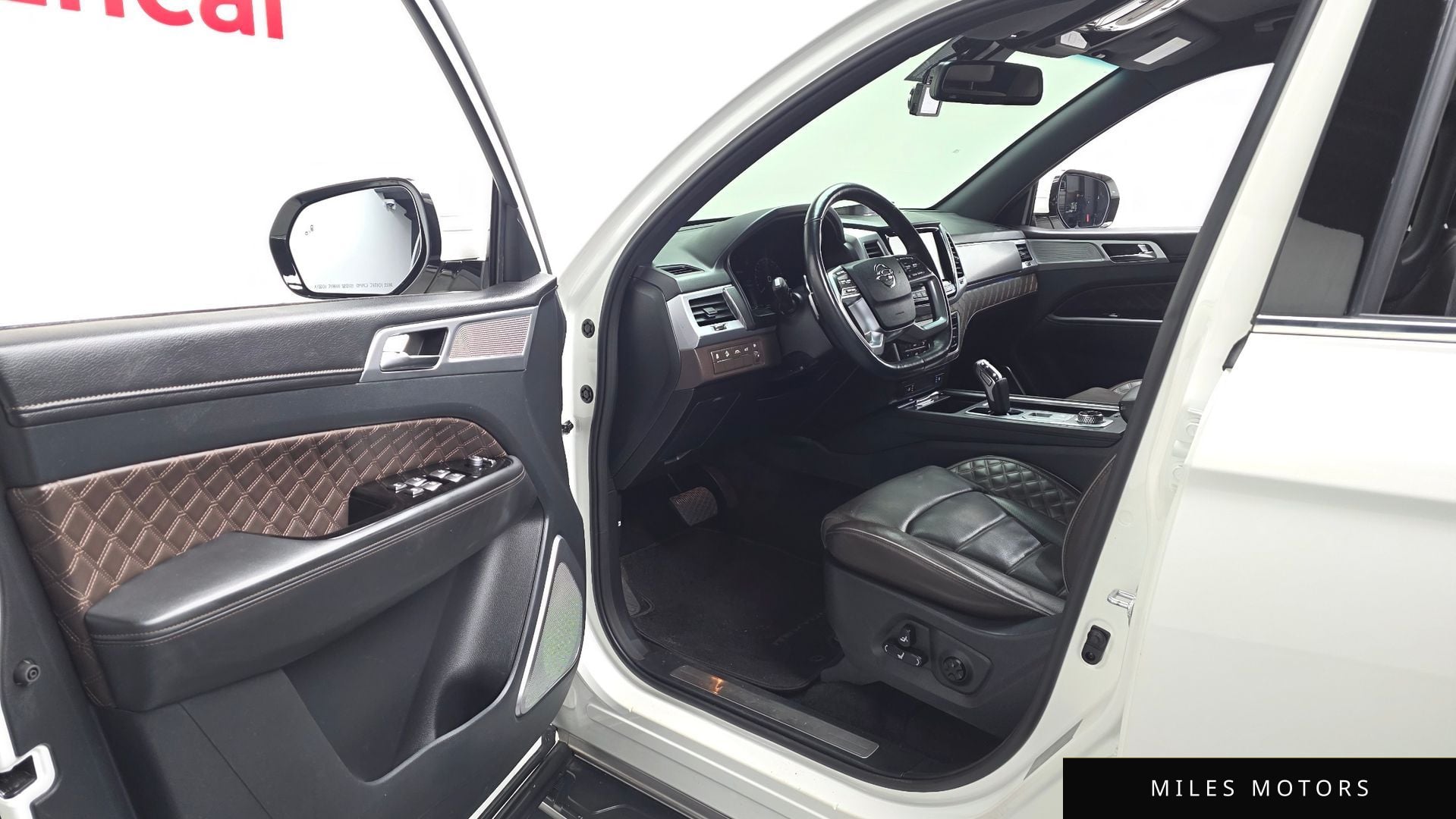 KG Mobility Rexton 2022 — миниатюра 10