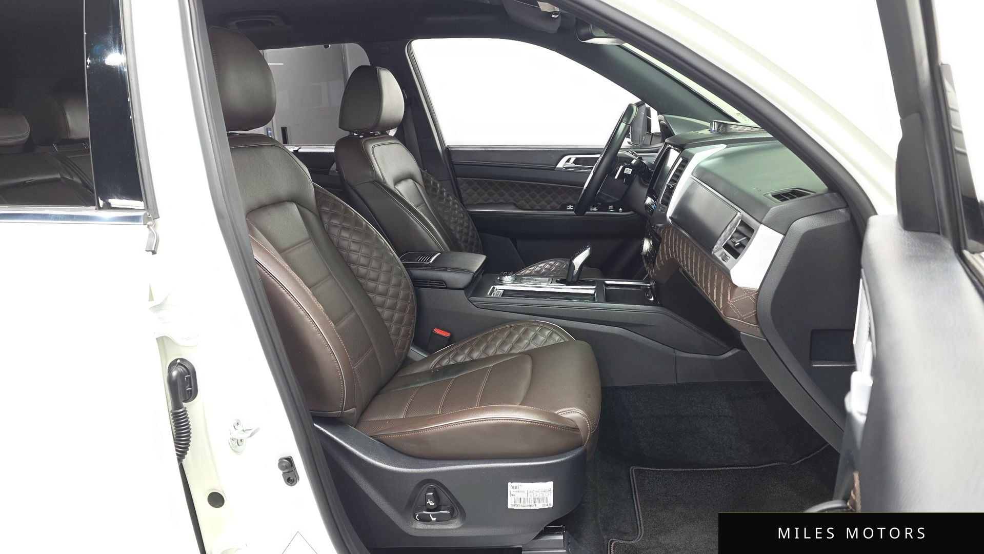KG Mobility Rexton 2022 — миниатюра 11
