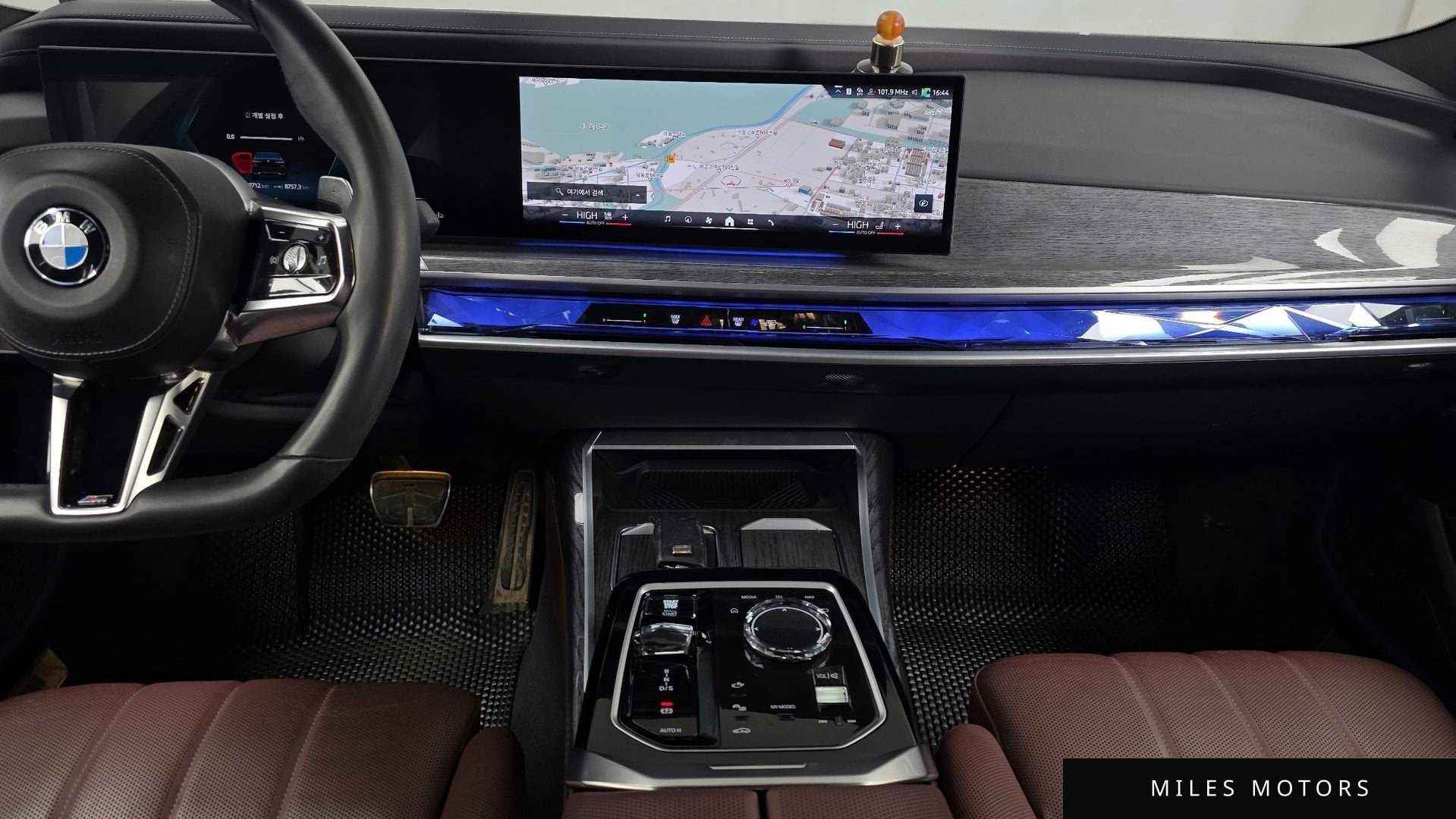 BMW 7시리즈 (G70) 2024 — миниатюра 14