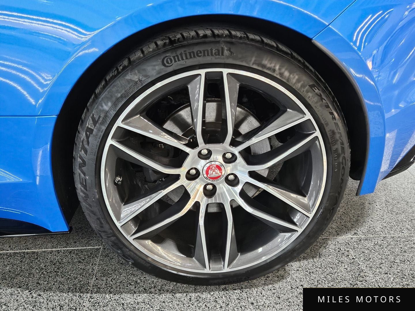 Jaguar F-TYPE 2019 — миниатюра 5