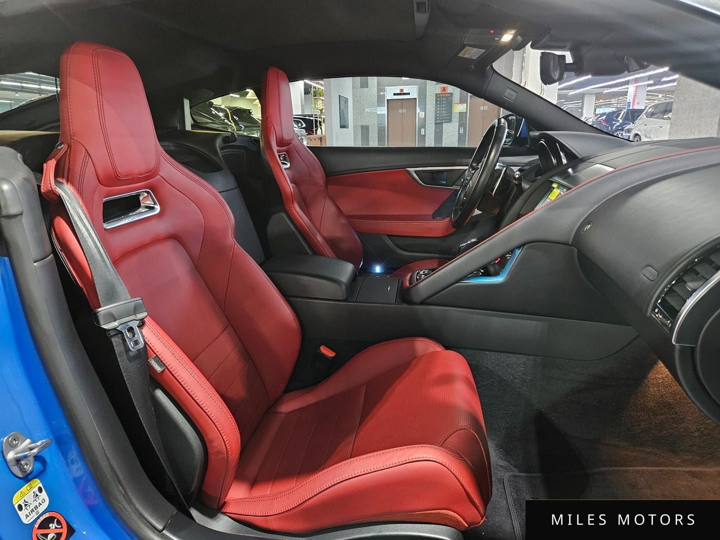 Jaguar F-TYPE 2019 — миниатюра 11